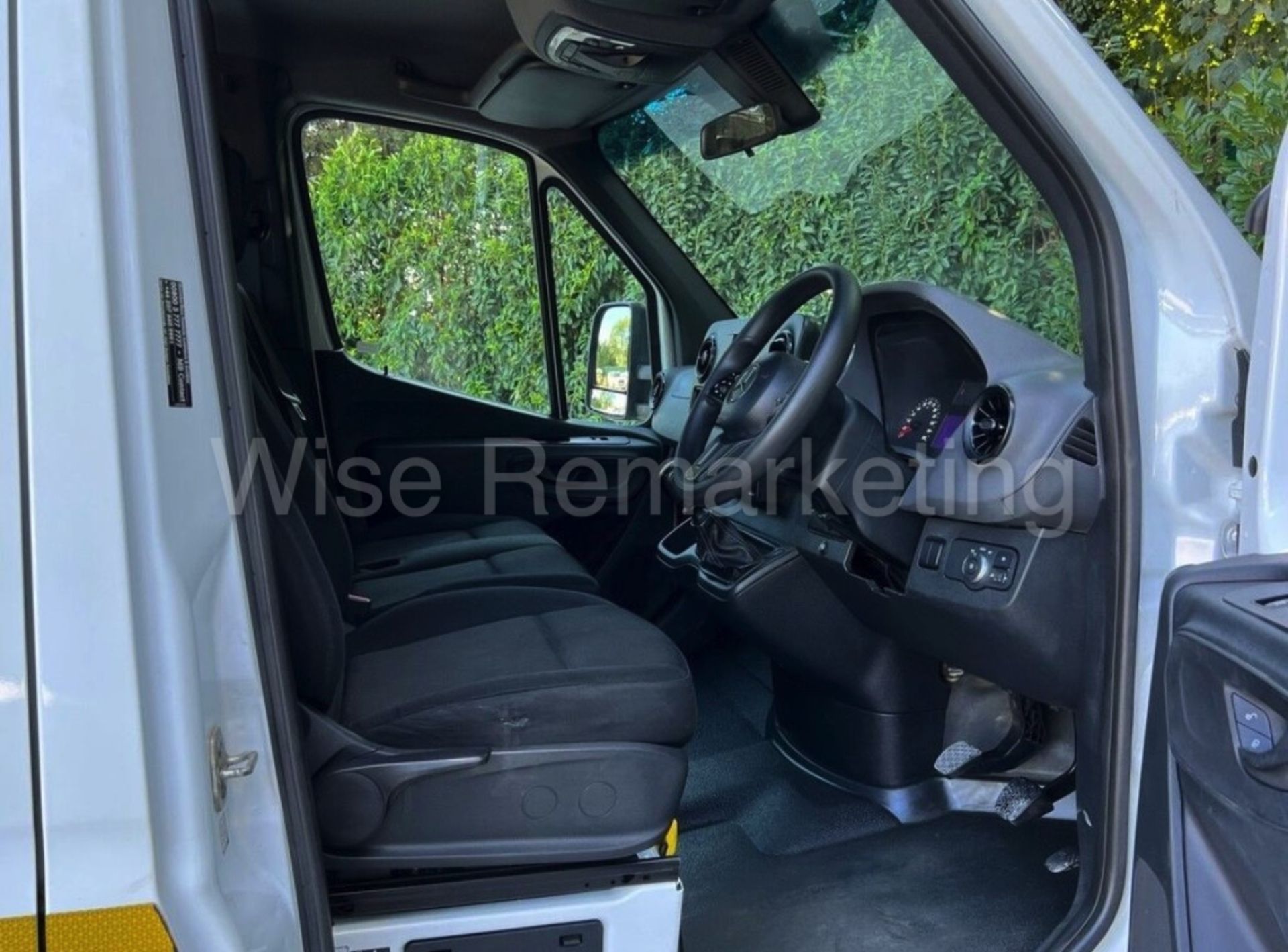 (RESERVE MET) Mercedes Sprinter 314 Cdi *3500 KG - D/Cab Tipper* (2019 ~ Euro 6 / U-LEZ) - Image 10 of 14