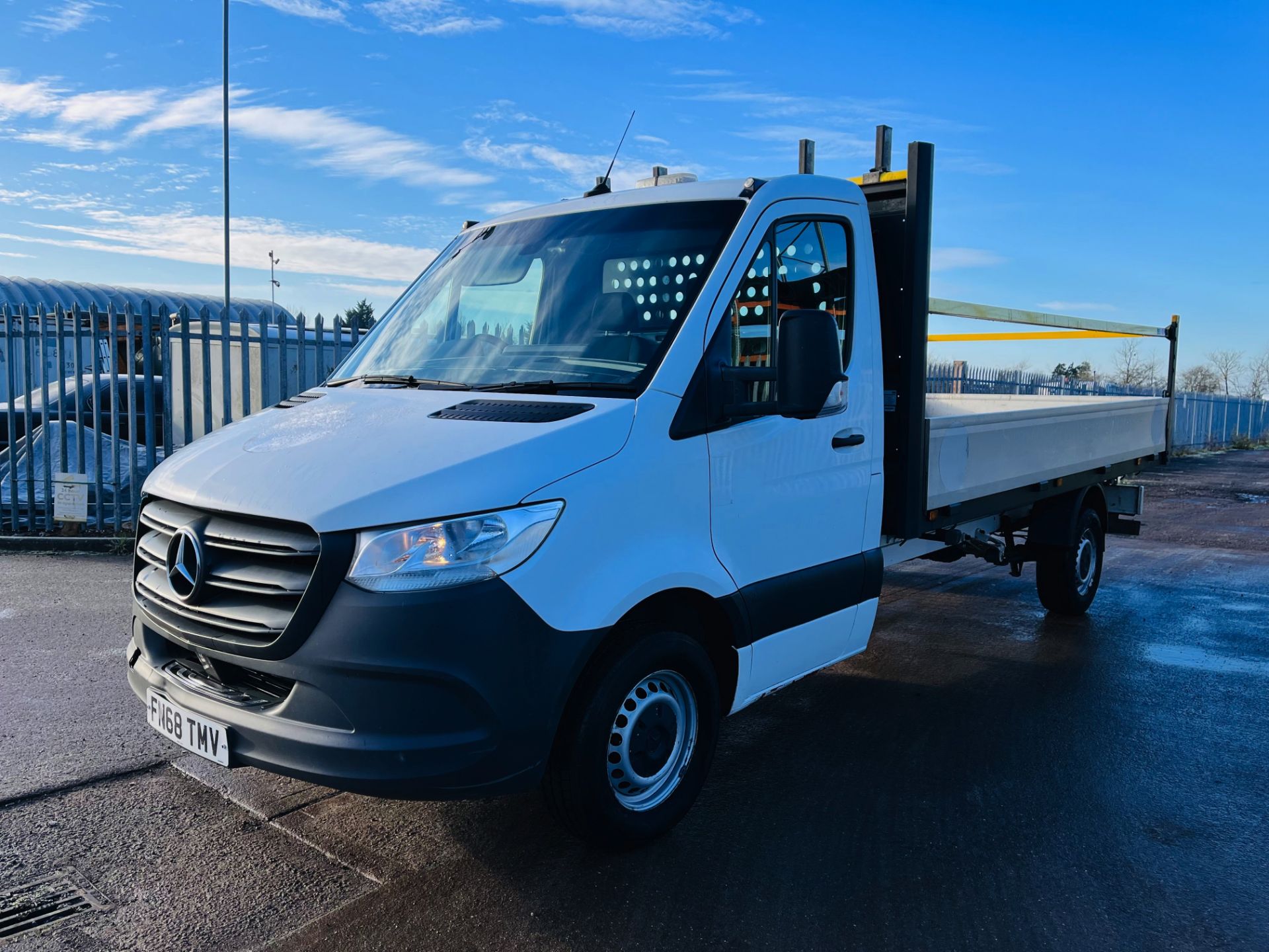 Mercedes-Benz Sprinter 314Cdi Extra Long Wheel Base Alloy Dropside (3500kg) 68 Reg "New Shape" - Image 5 of 20