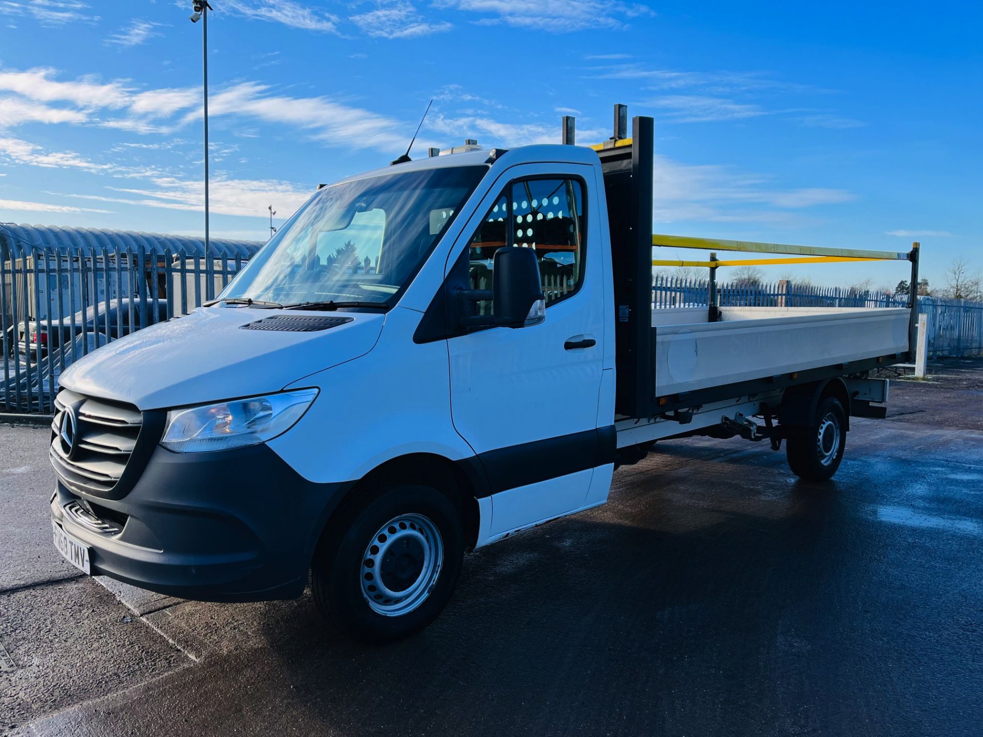 Mercedes-Benz Sprinter 314Cdi Extra Long Wheel Base Alloy Dropside (3500kg) 68 Reg "New Shape" - Image 6 of 20