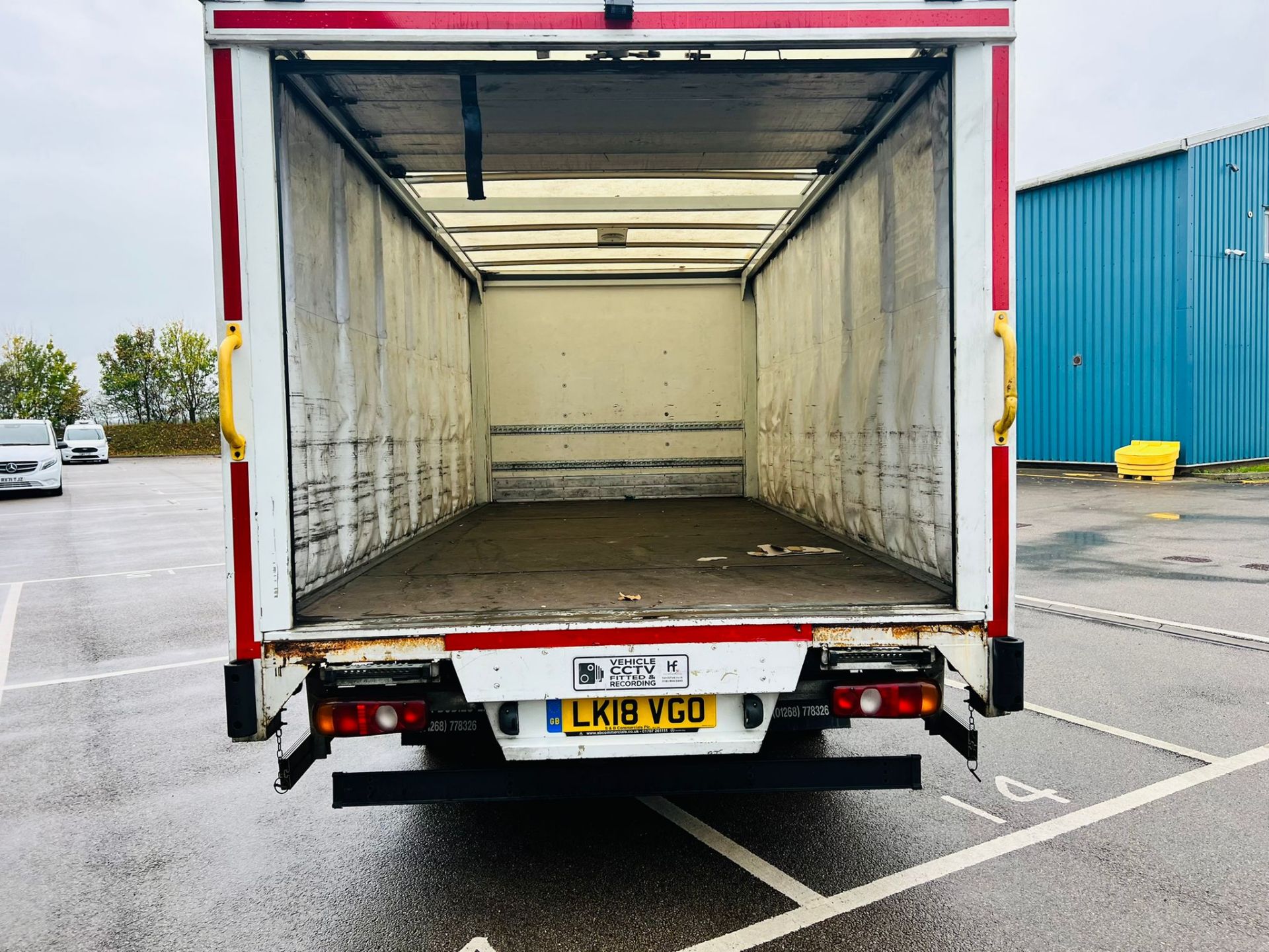 (RESERVE MET)Mitsubishi Fuso Canter 7C15 38 3.0 TD - 7.5 Curtainsider - 2018 18 Reg-69599 Miles Only - Image 8 of 15