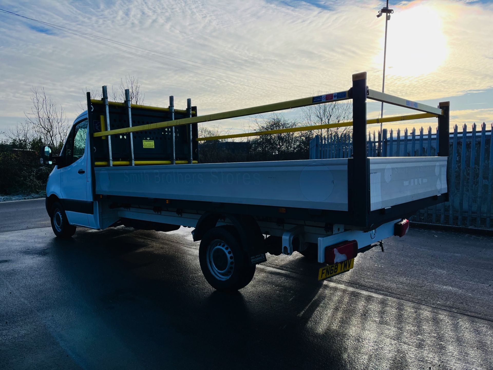 Mercedes-Benz Sprinter 314Cdi Extra Long Wheel Base Alloy Dropside (3500kg) 68 Reg "New Shape" - Image 9 of 20