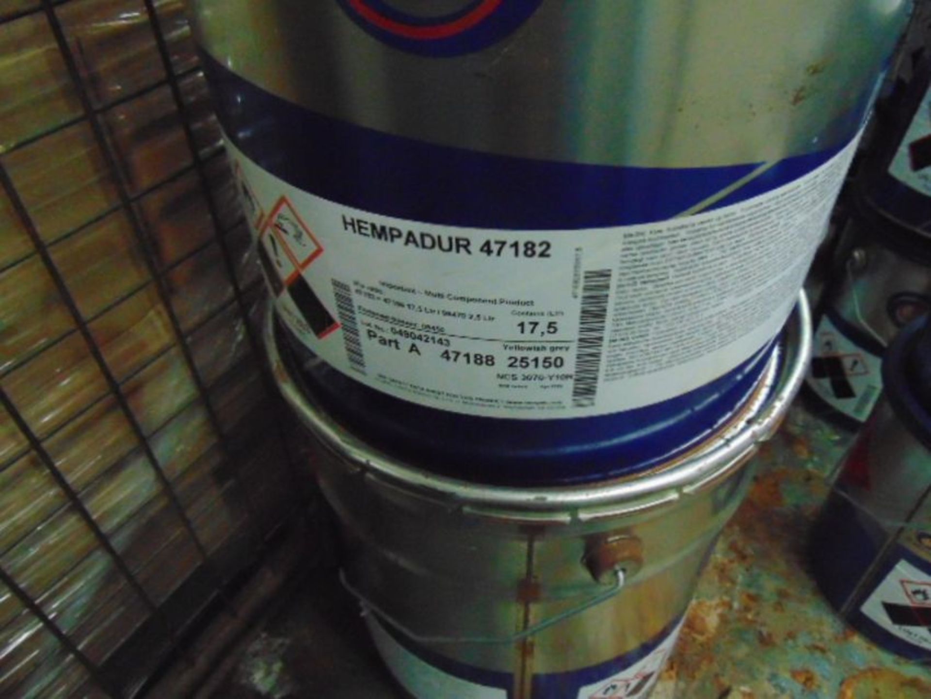 6x 17.5 litre Drums of Hempels 47182 Gray anti corrosive 2 pack Gray paint - Image 3 of 3