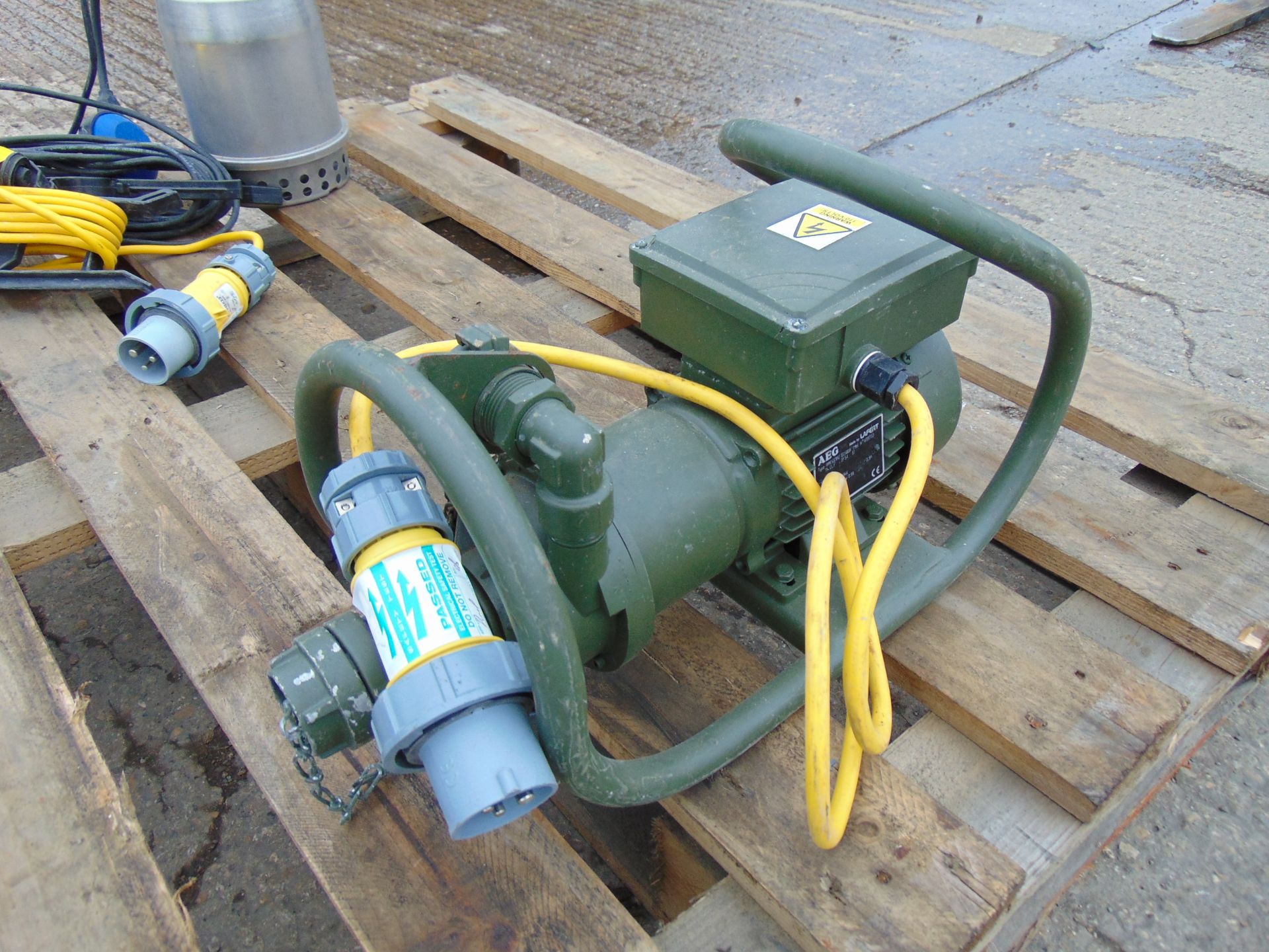 Lafert 110V Water Pump - Image 2 of 3