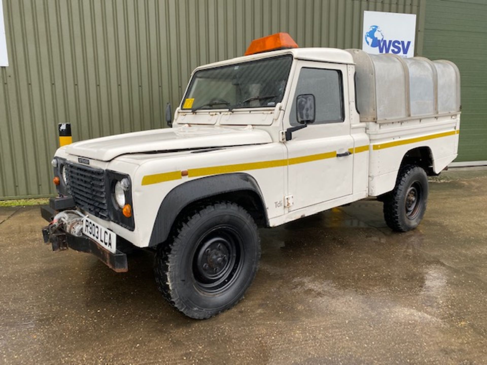 1 Owner Recent Release from UK Council 1998 Land Rover Defender 110 Hi-Capacity Pick Up - Image 4 of 41