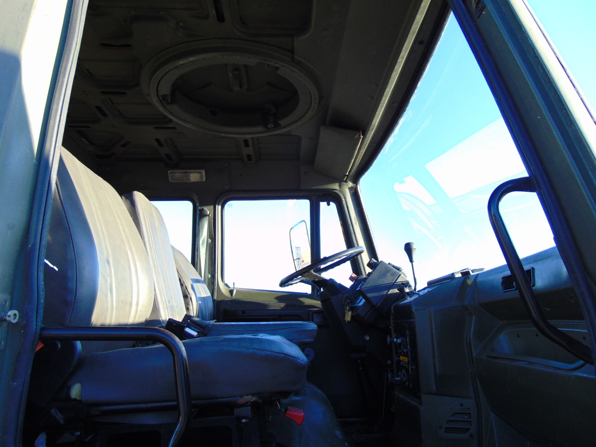 Left Hand Drive Leyland Daf 45/150 4 x 4 - Image 11 of 24