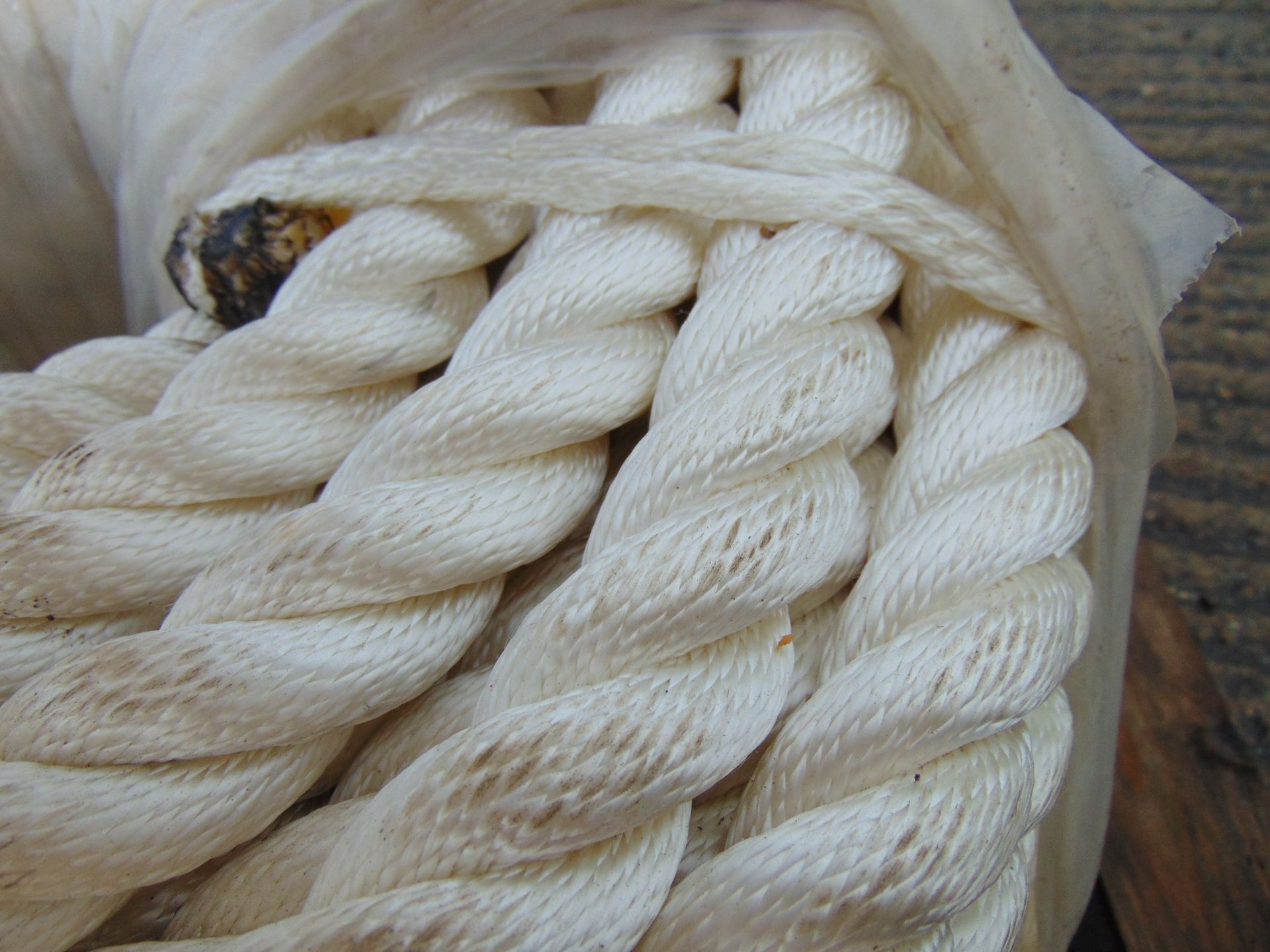 Unissued 75m x 32mm Parabuckling Rope - Image 2 of 3