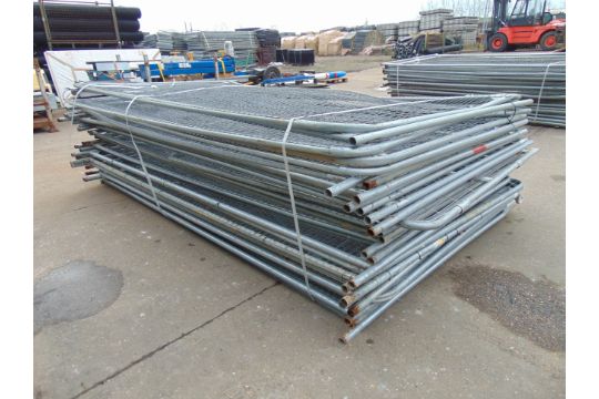 30 x Heras Style Galvanised Fencing Panels 3.5m x 2m - Image 2 of 3