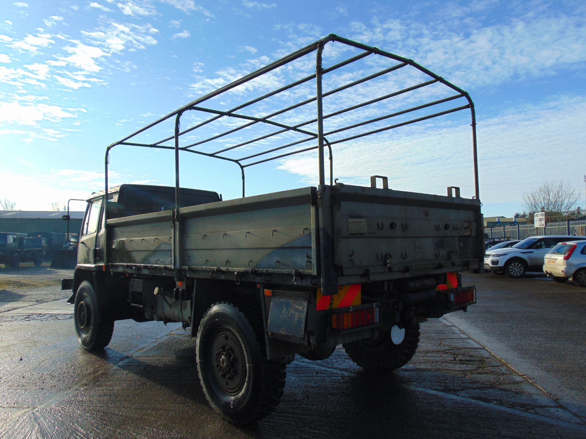 Leyland Daf 45/150 4 x 4 fitted with Hydraulic Winch ( operates Front and Rear ) - Image 8 of 26