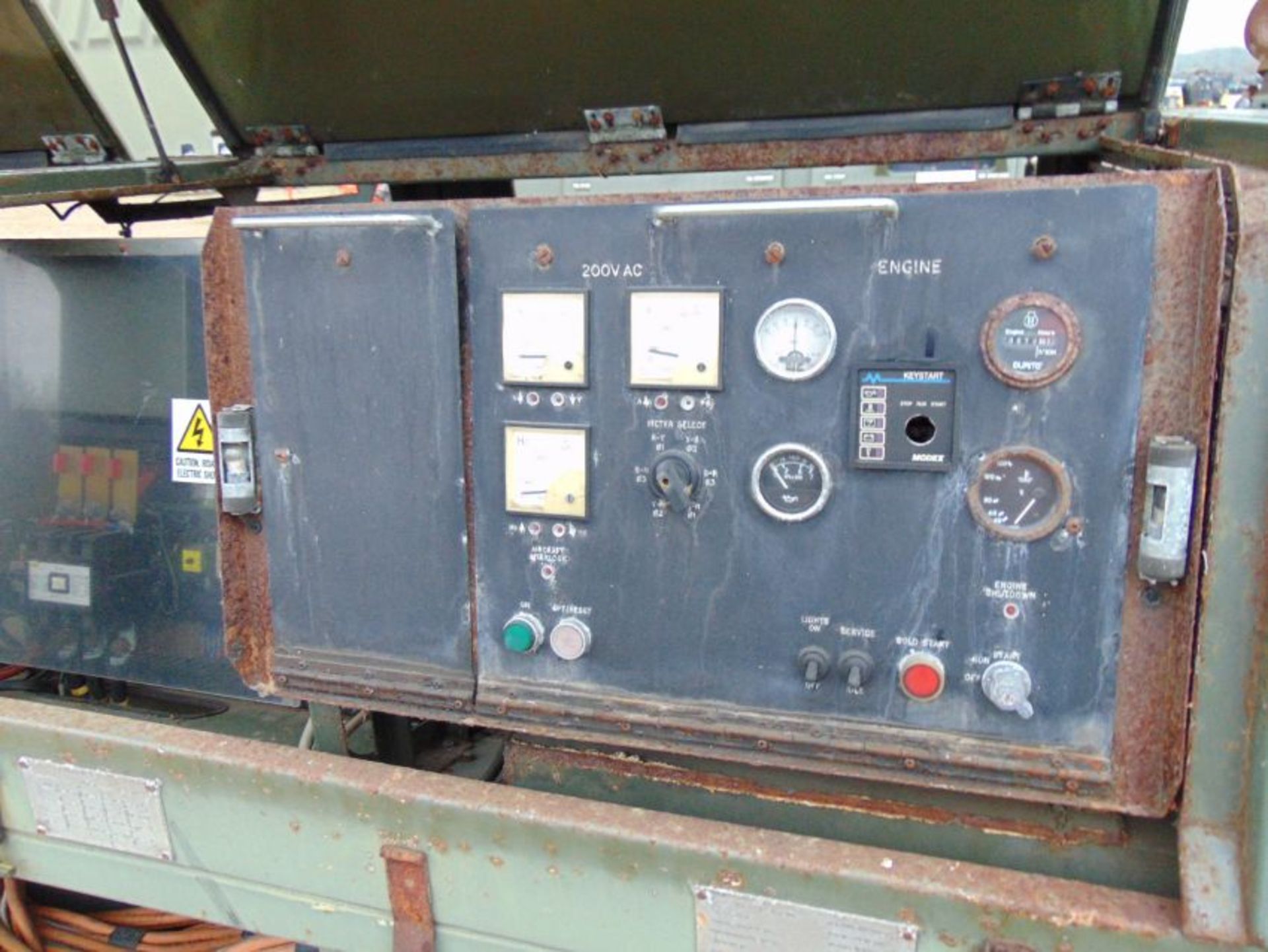 90 KVA 72 KW Diesel GPU Generator - Image 11 of 13