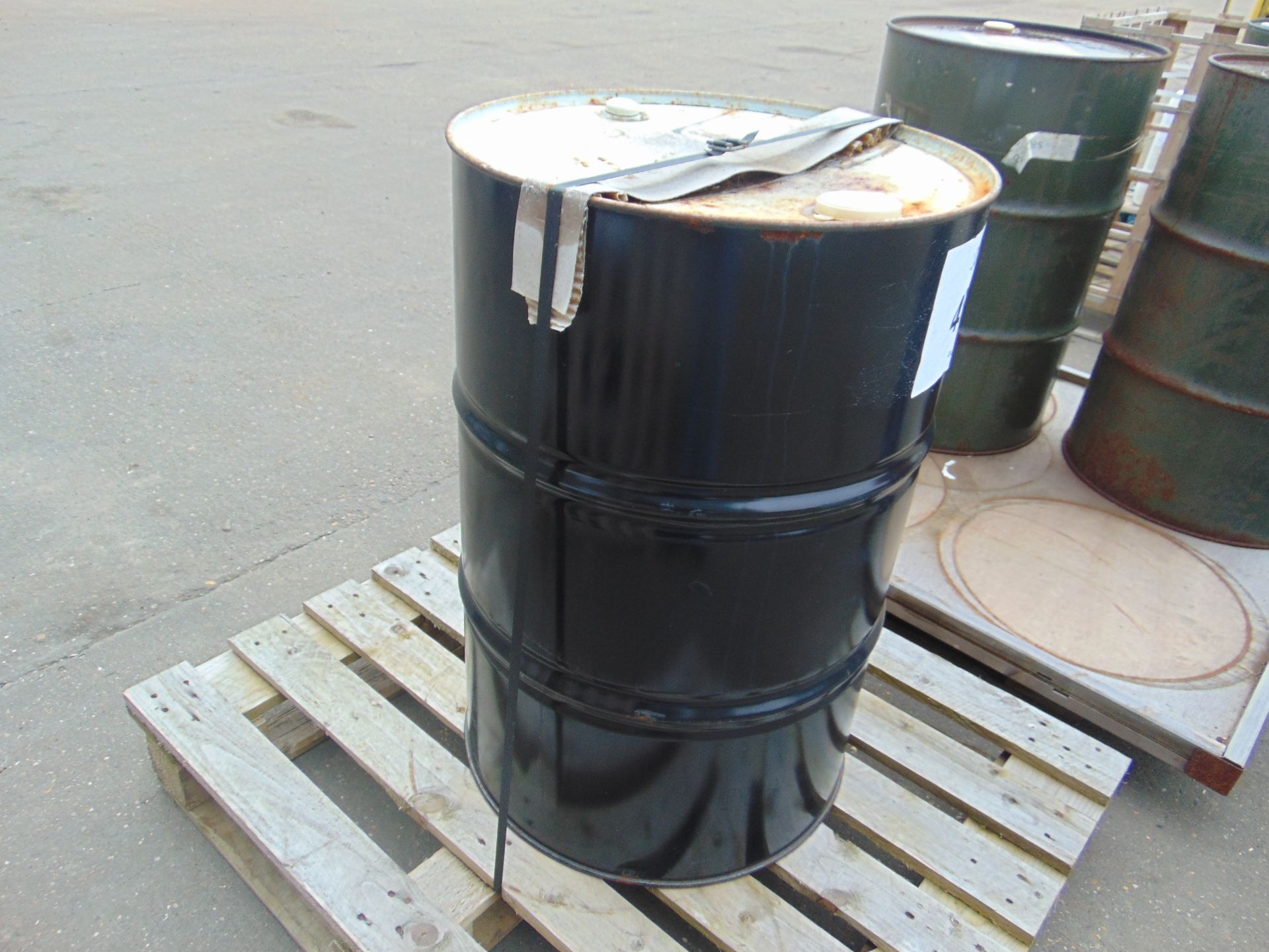 1X 205L BARREL OF OX-125 EASTMAN HALO 157 HIGH QUALITY ESTER BASED AVIATION TURBINE/HELICOPTER OIL - Image 2 of 3