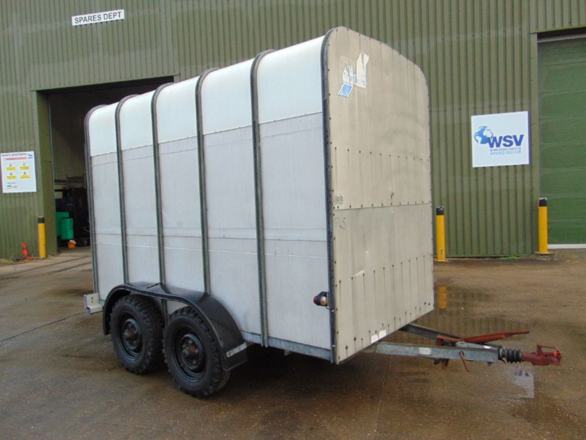 Ifor Williams TA5G Twin Axle Livestock Trailer