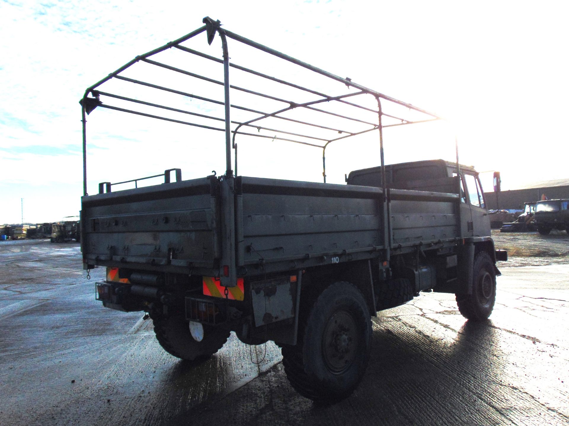 Left Hand Drive Leyland Daf 45/150 4 x 4 fitted with Hydraulic Winch ( operates Front and Rear ) - Image 6 of 27