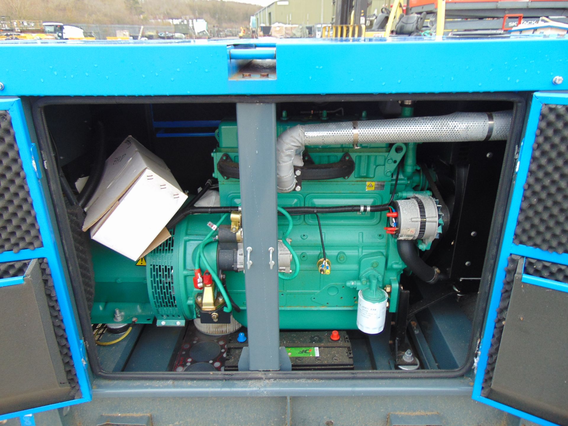 2020 UNISSUED 50 KVA 3 Phase Silent Diesel Generator Set - Image 12 of 19
