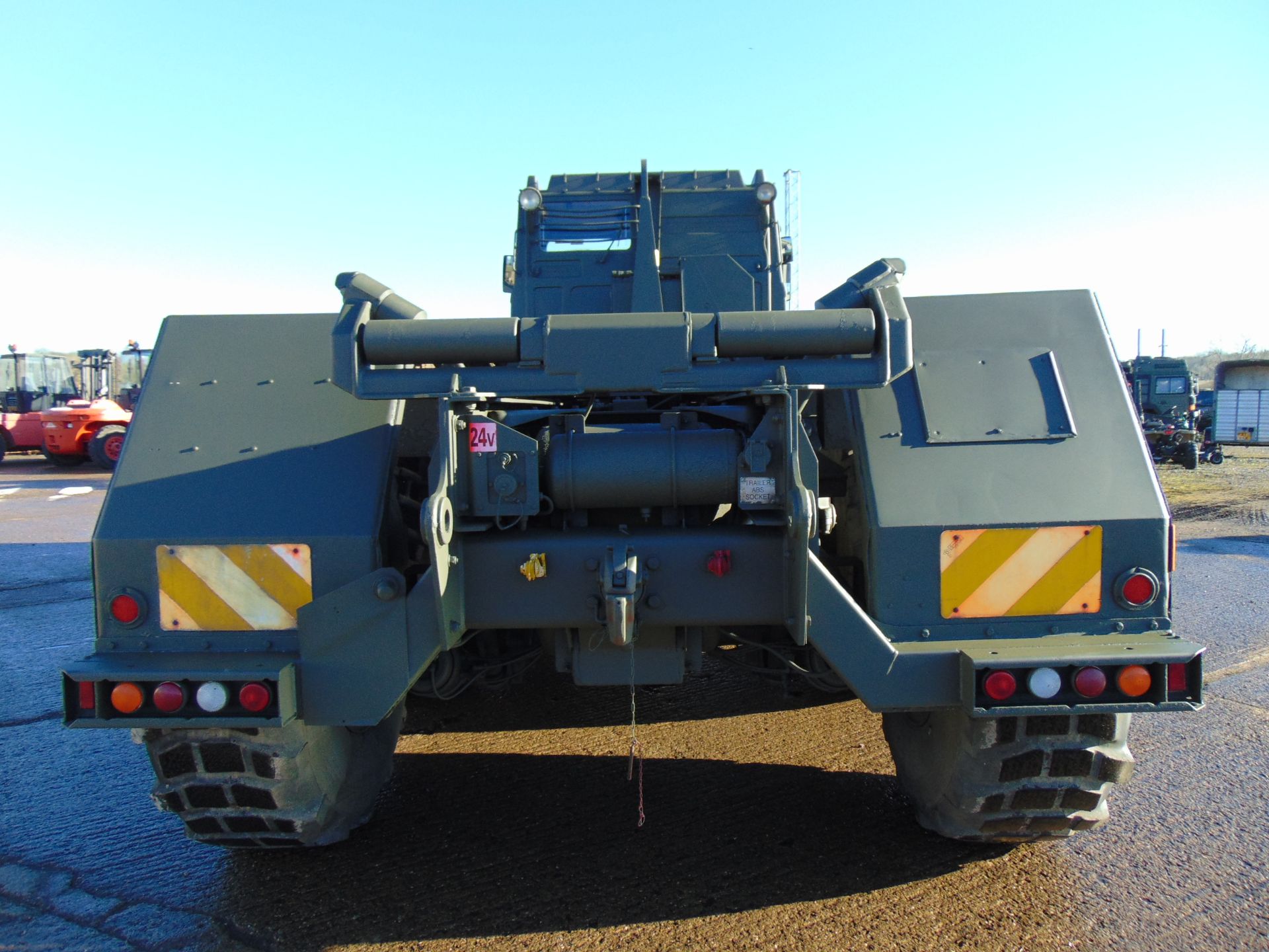 Foden 8x6 DROPS LHD Hook Loader - Image 7 of 30