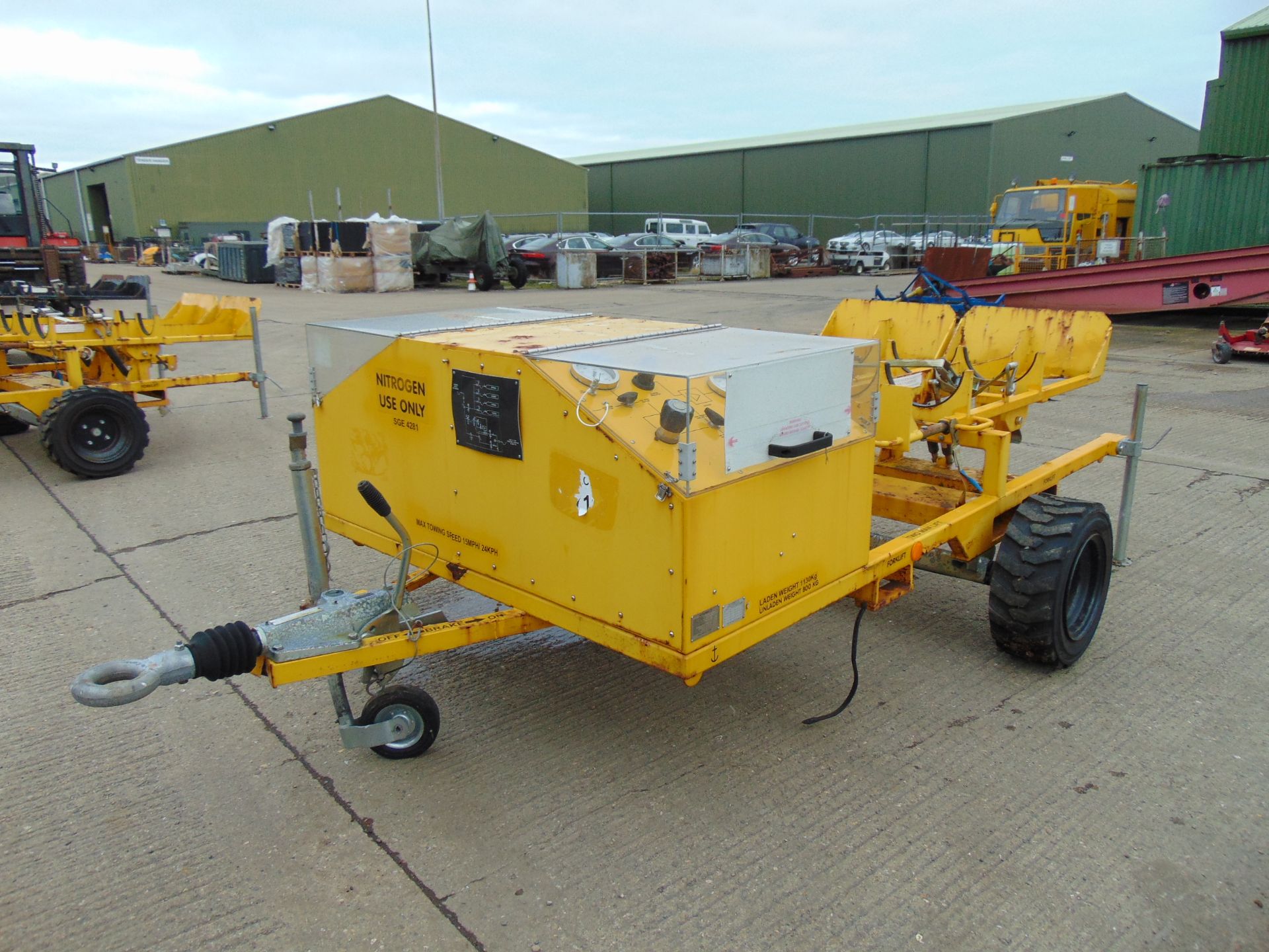 Single Axle Nitrogen Servicing Trailer with Brakes etc. from RAF