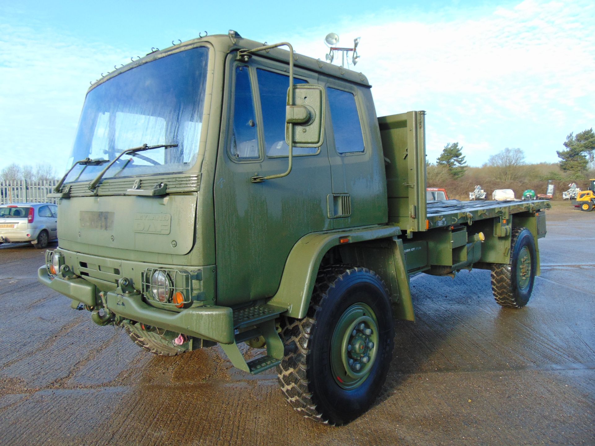 Leyland Daf 45/150 4 x 4 fitted with Hydraulic Winch ( operates Front and Rear ) - Image 3 of 26