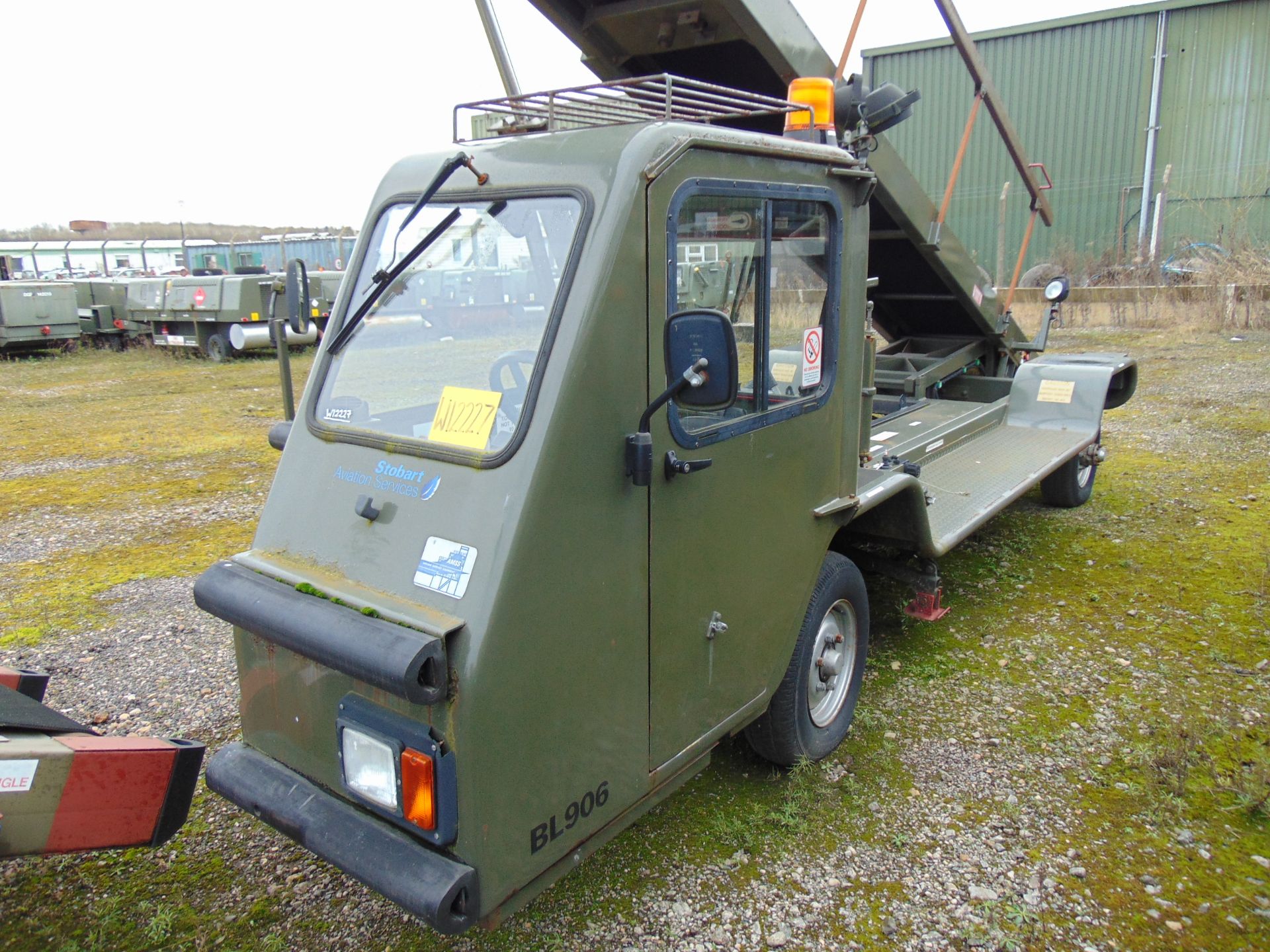 TC888 Self Propelled Aircraft Baggage Conveyor from RAF ONLY 1040 HOURS! - Image 3 of 11