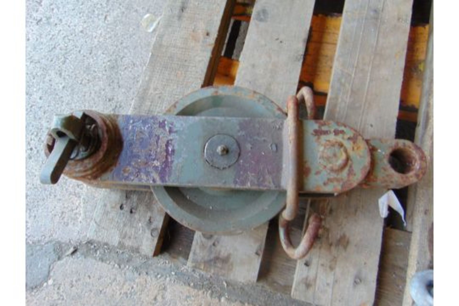 10.5t Single Recovery Pulley Block, as issued on CVR(T) Samson CES - Image 3 of 4