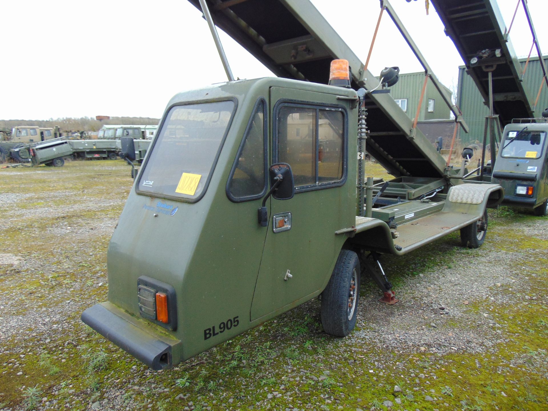 TC888 Self Propelled Aircraft Baggage Conveyor from RAF ONLY 775 HOURS! - Image 3 of 10