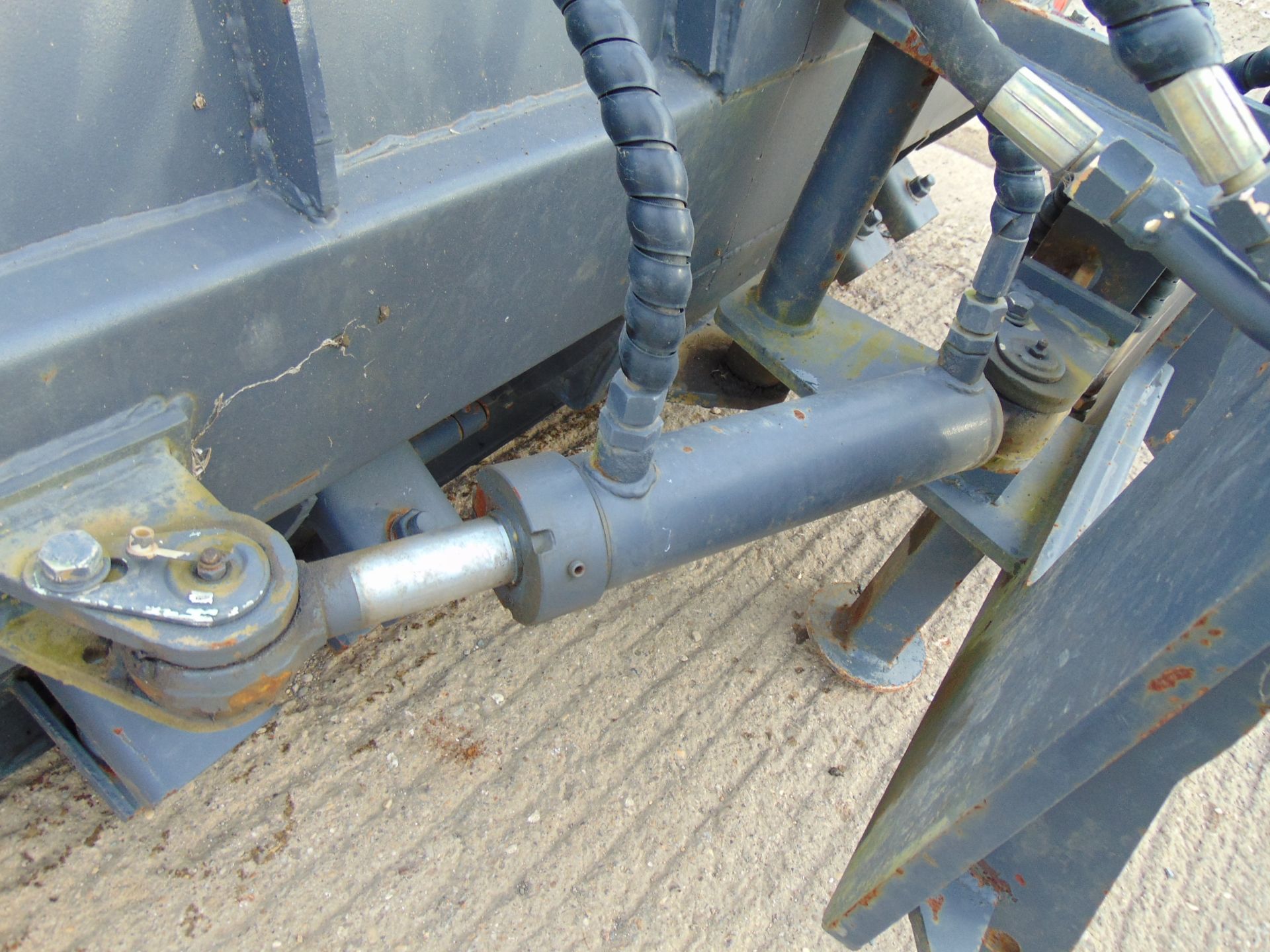 6' Hydraulic Snow Plough Blade for Telehandler, Forklift, Tractor Etc - Image 6 of 7