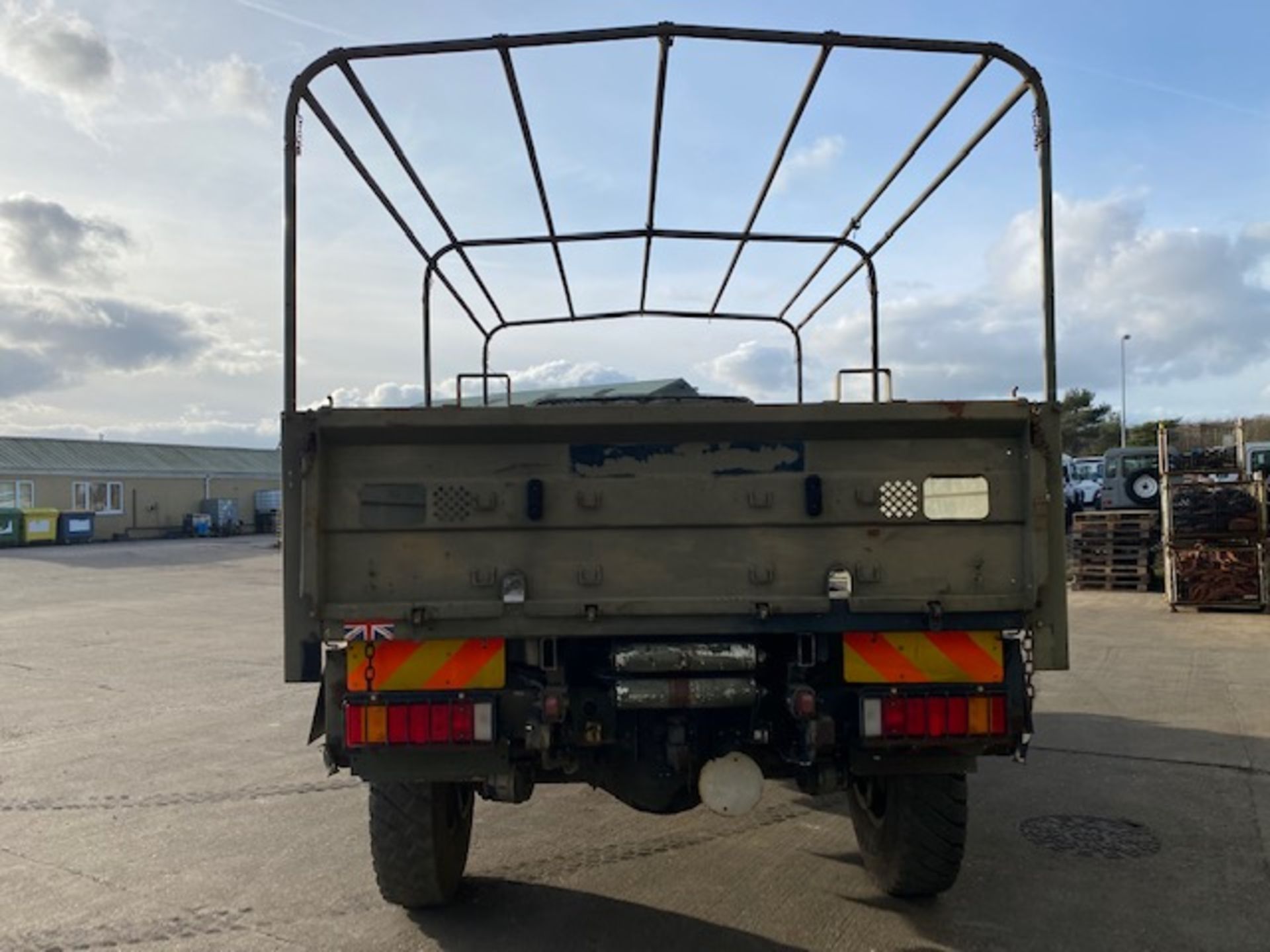 Right Hand Drive Leyland Daf 45/150 4 x 4 fitted with Hydraulic Winch ( operates Front and Rear ) - Image 9 of 28