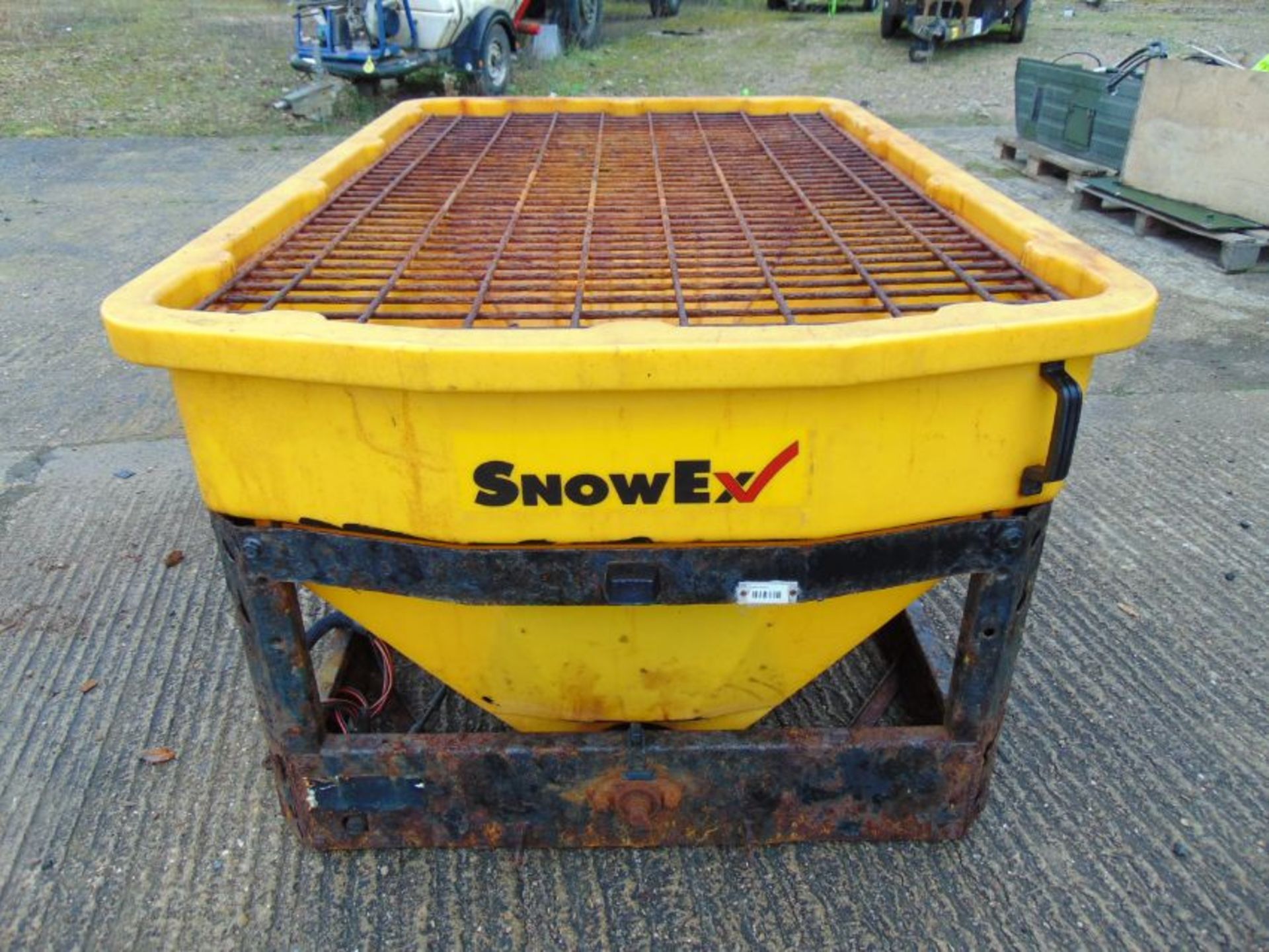 SnowEx V-Maxx 7550 Salt Spreader - Image 2 of 6