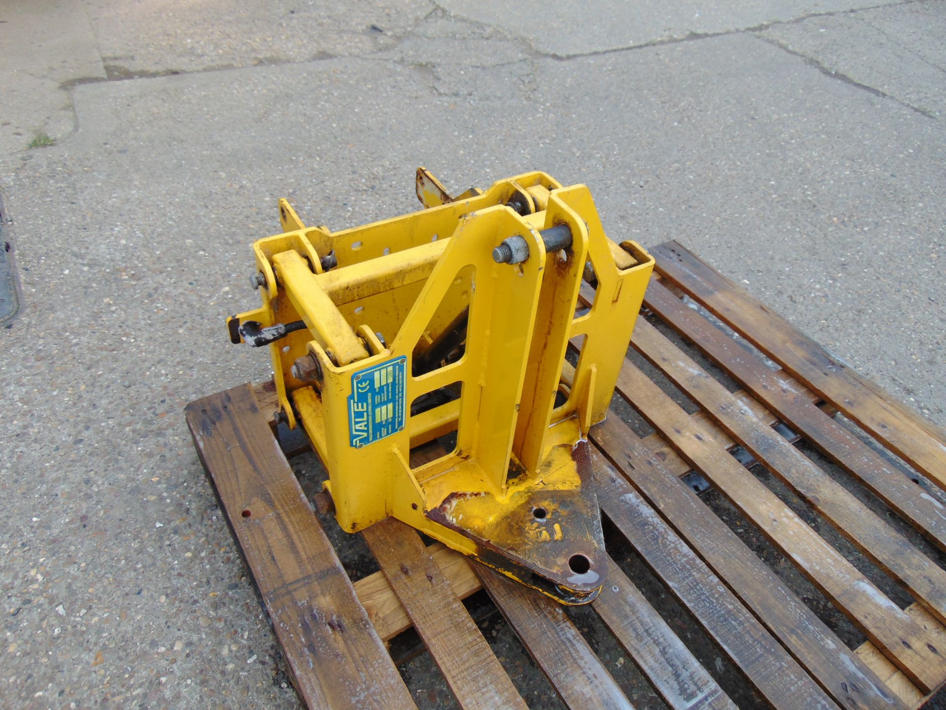 Vale Show Plough 5 ft for Tractor/Land Rover etc, c/w Mounting Frame - Image 6 of 9
