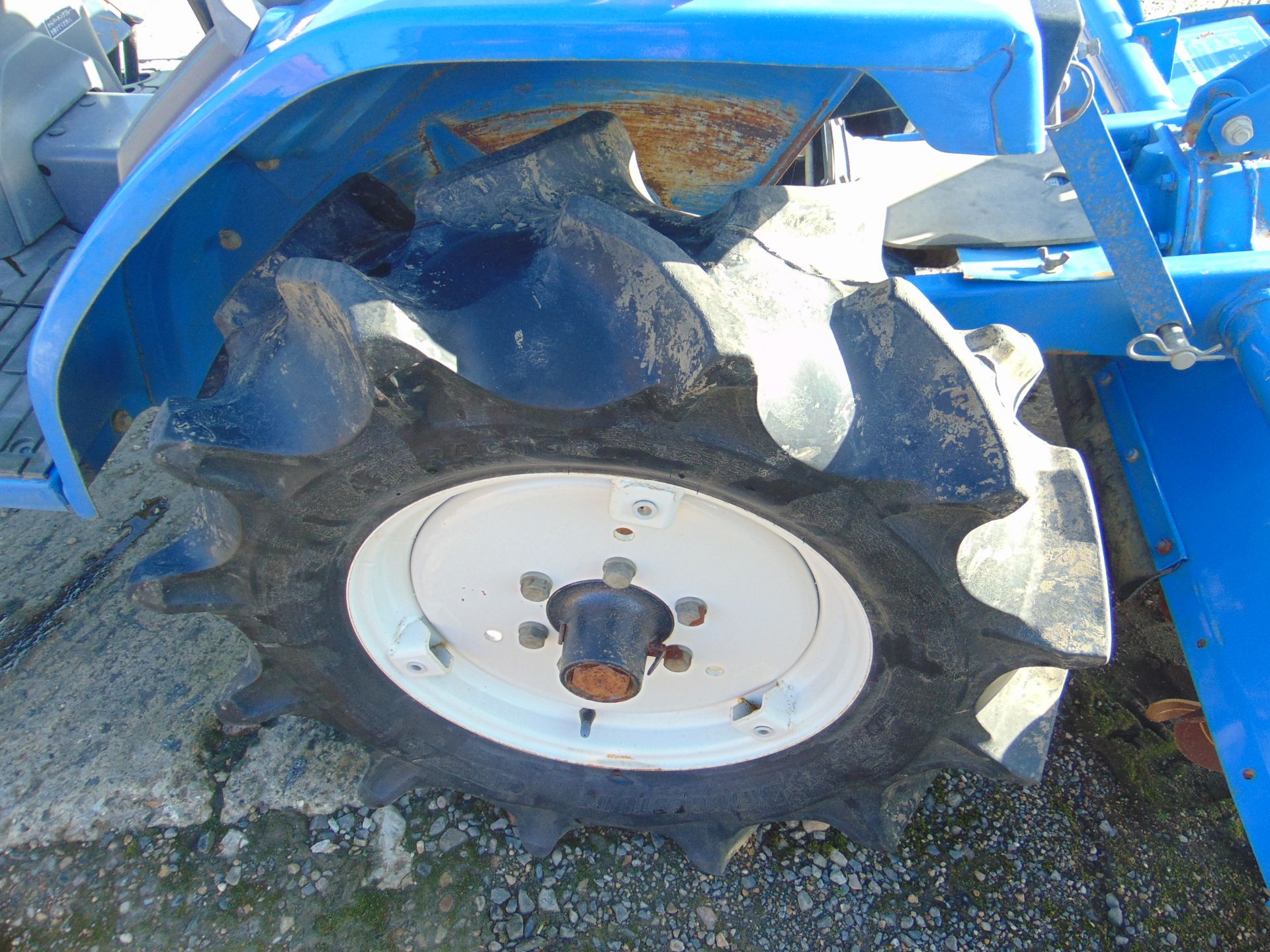 ISEKI TF5F 4x4 Diesel Compact Tractor c/w AR12B Rotavator 705 hours as shown - Image 7 of 14