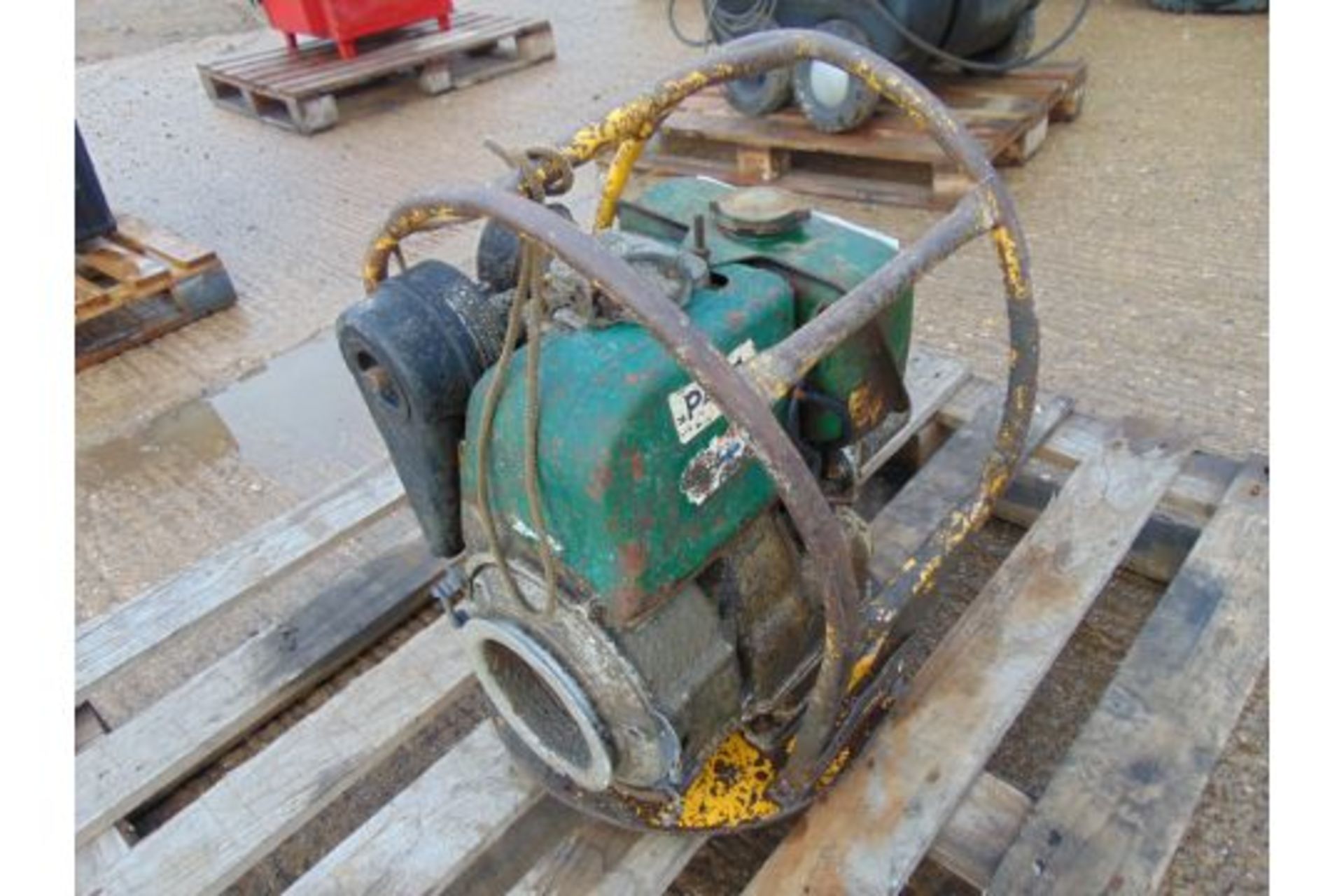 Lister Diesel Vibrating Poker Unit - Image 4 of 5