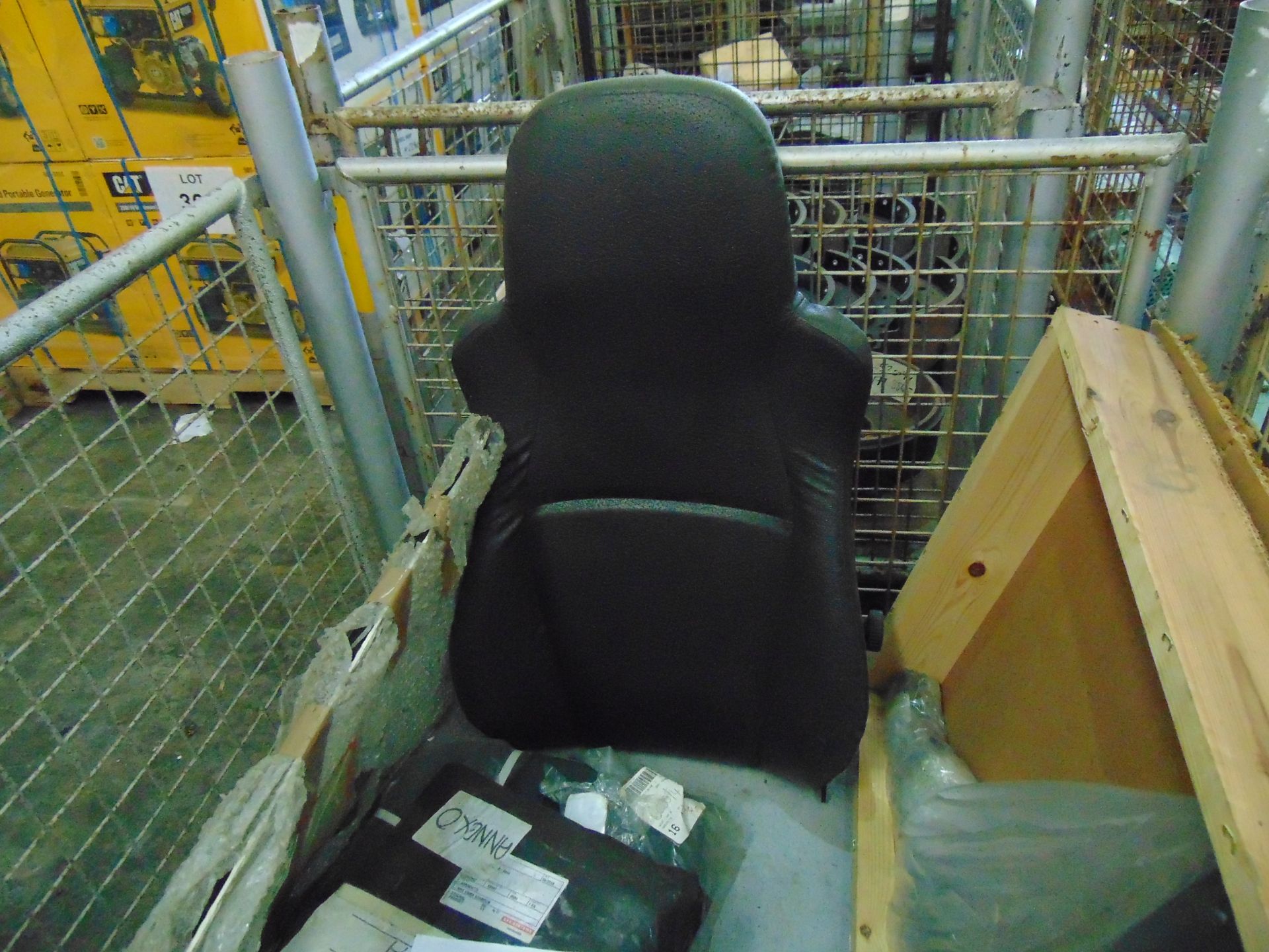 1 x Stillage of Leyland Daf Spares inc Seats etc - Image 3 of 5