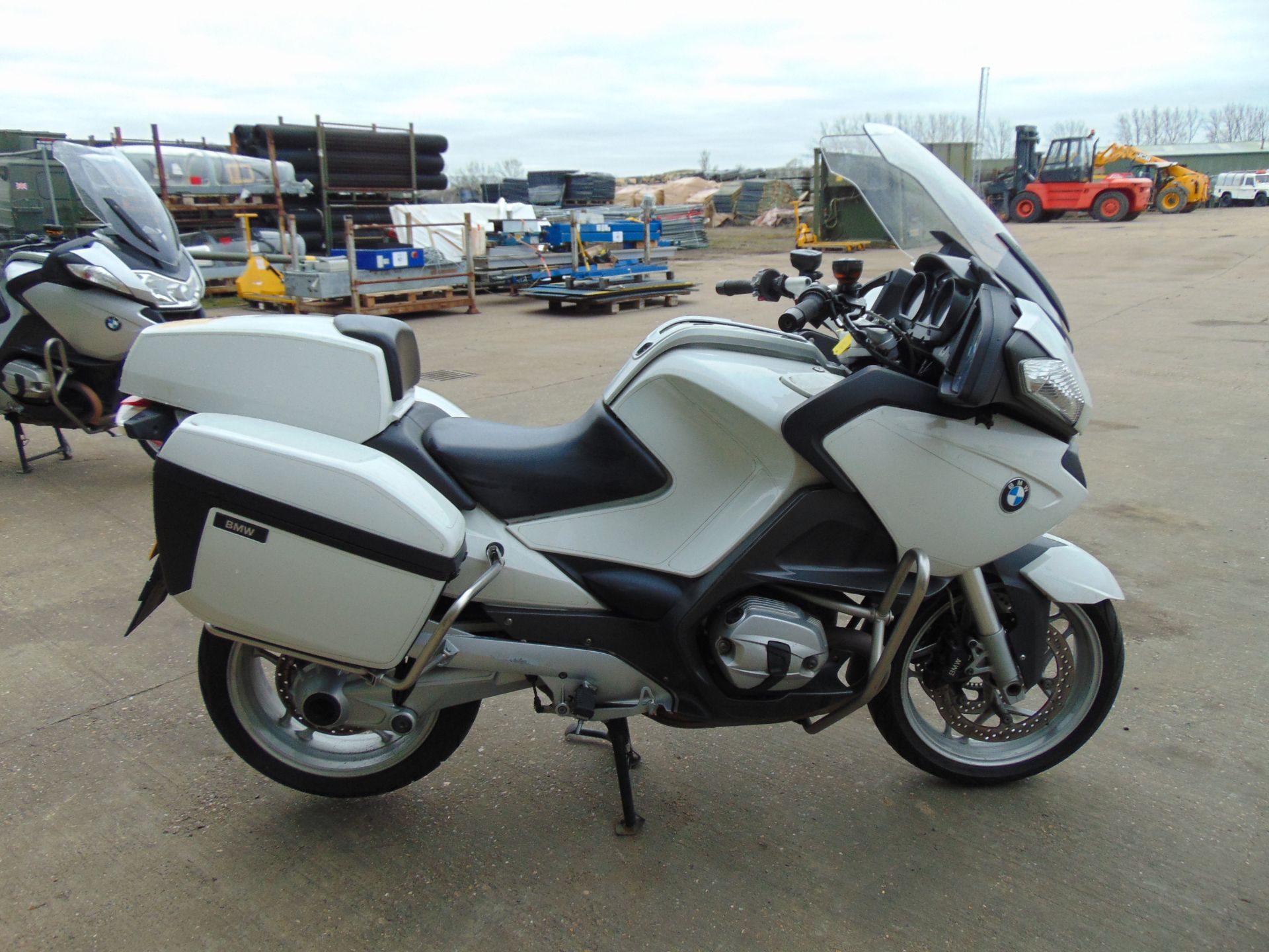 2011 BMW R1200RT Motorbike ONLY 45,166 Miles! - Image 5 of 24