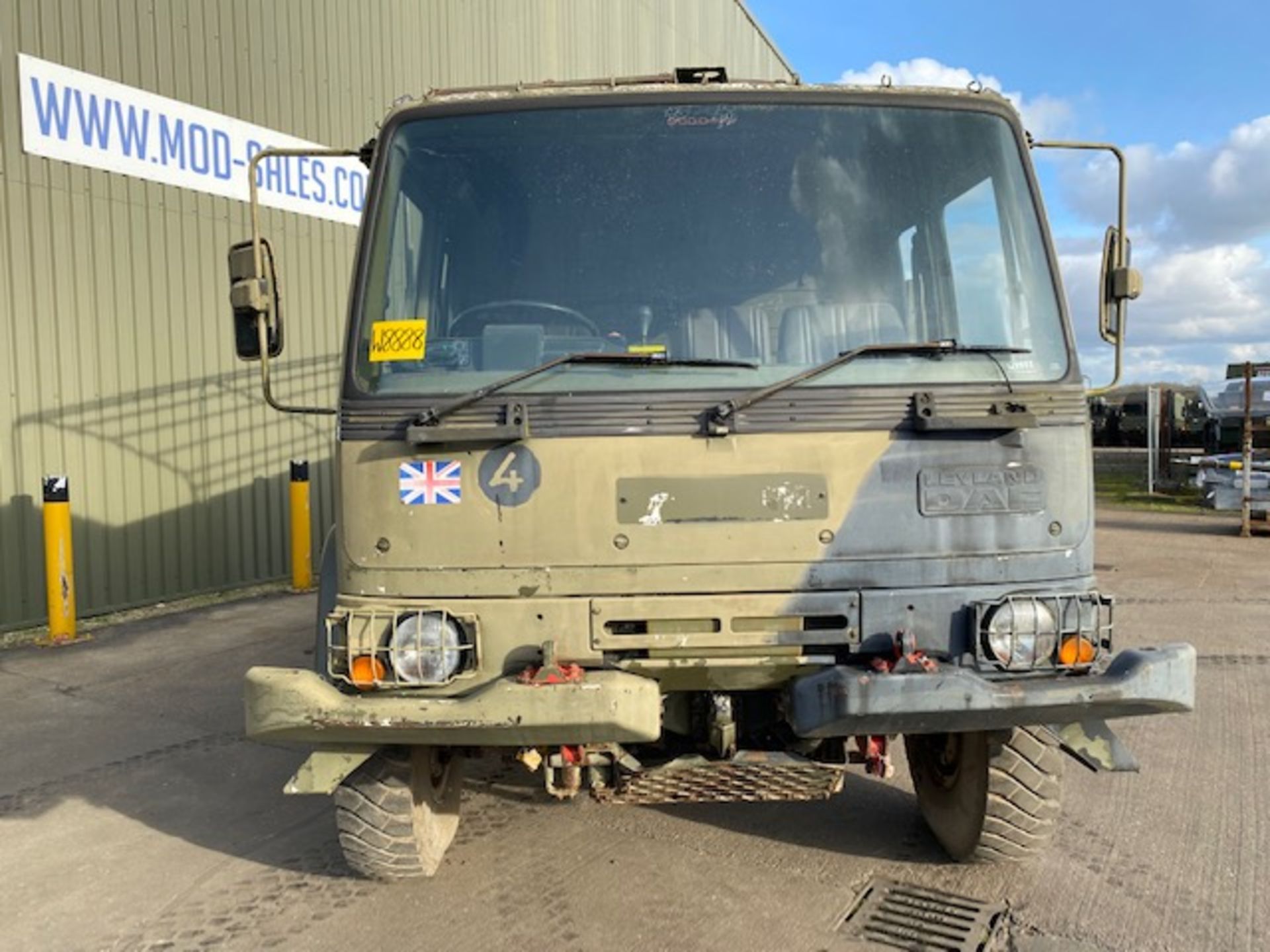 Right Hand Drive Leyland Daf 45/150 4 x 4 fitted with Hydraulic Winch ( operates Front and Rear ) - Image 18 of 28