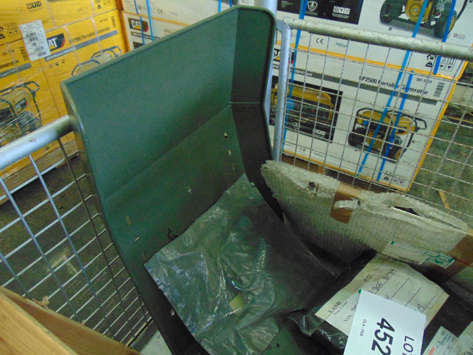 1 x Stillage of Leyland Daf Spares inc Seats etc - Image 4 of 5