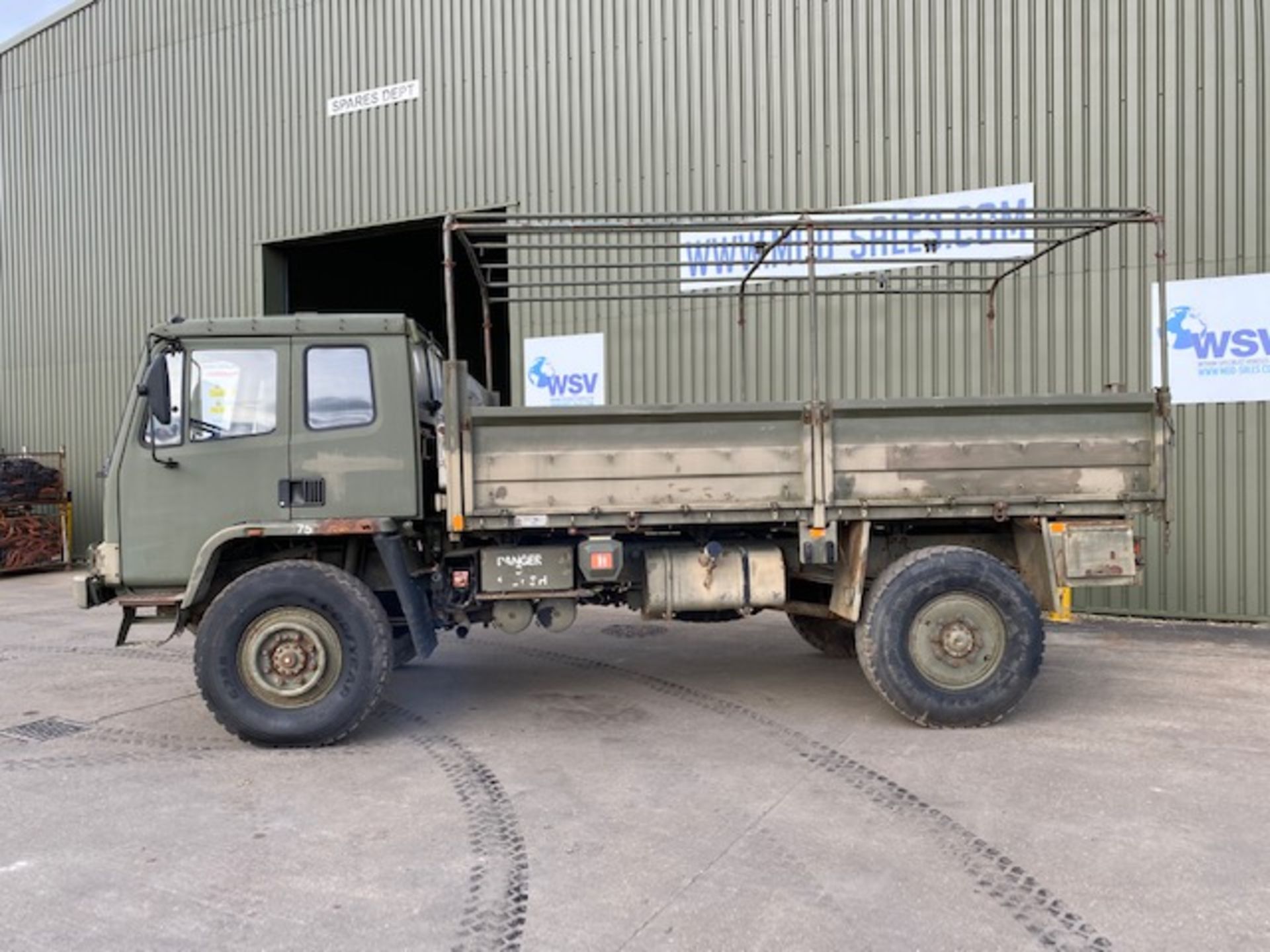 Left Hand Drive Leyland Daf 45/150 4 x 4 fitted with Hydraulic Winch ( operates Front and Rear ) - Image 7 of 29