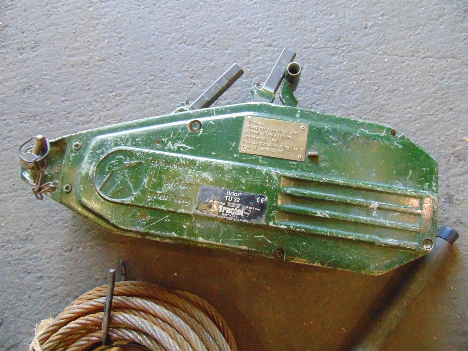 Tractel TU32 Tirfor Winch, with winch rope and Handle - Image 2 of 7