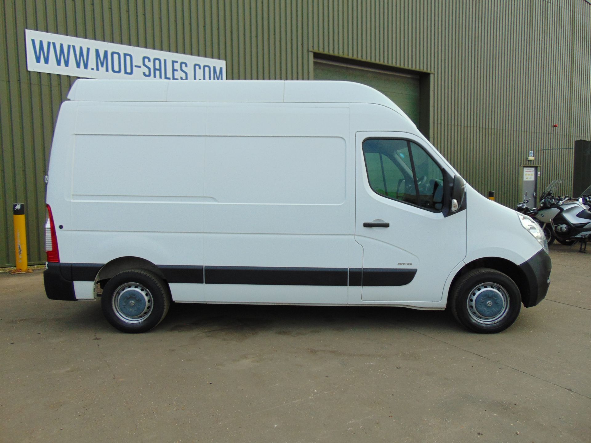 1 Owner 2013 Vauxhall Movano 2.3 CDTi F3500 High Roof Panel Van ONLY 22,573 MILES! - Image 5 of 20