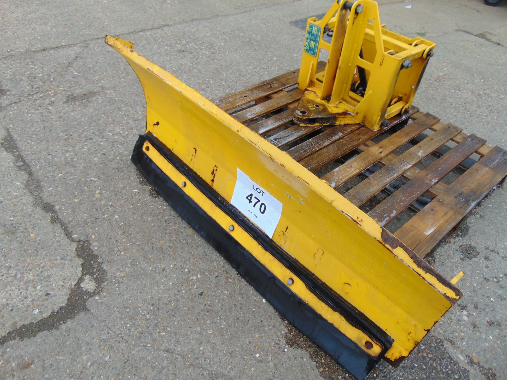 Vale Show Plough 5 ft for Tractor/Land Rover etc, c/w Mounting Frame - Image 9 of 9