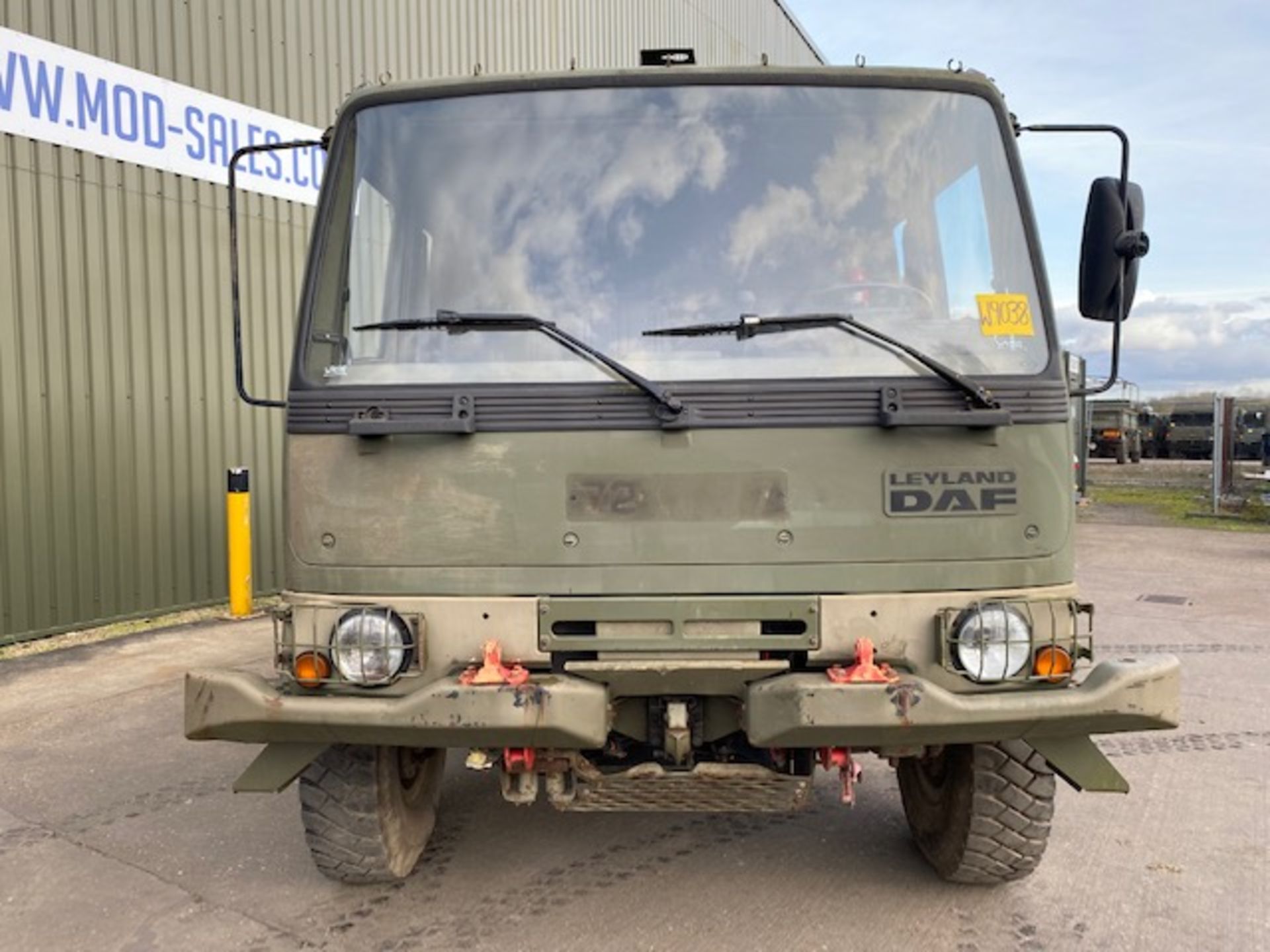 Left Hand Drive Leyland Daf 45/150 4 x 4 fitted with Hydraulic Winch ( operates Front and Rear ) - Image 23 of 29