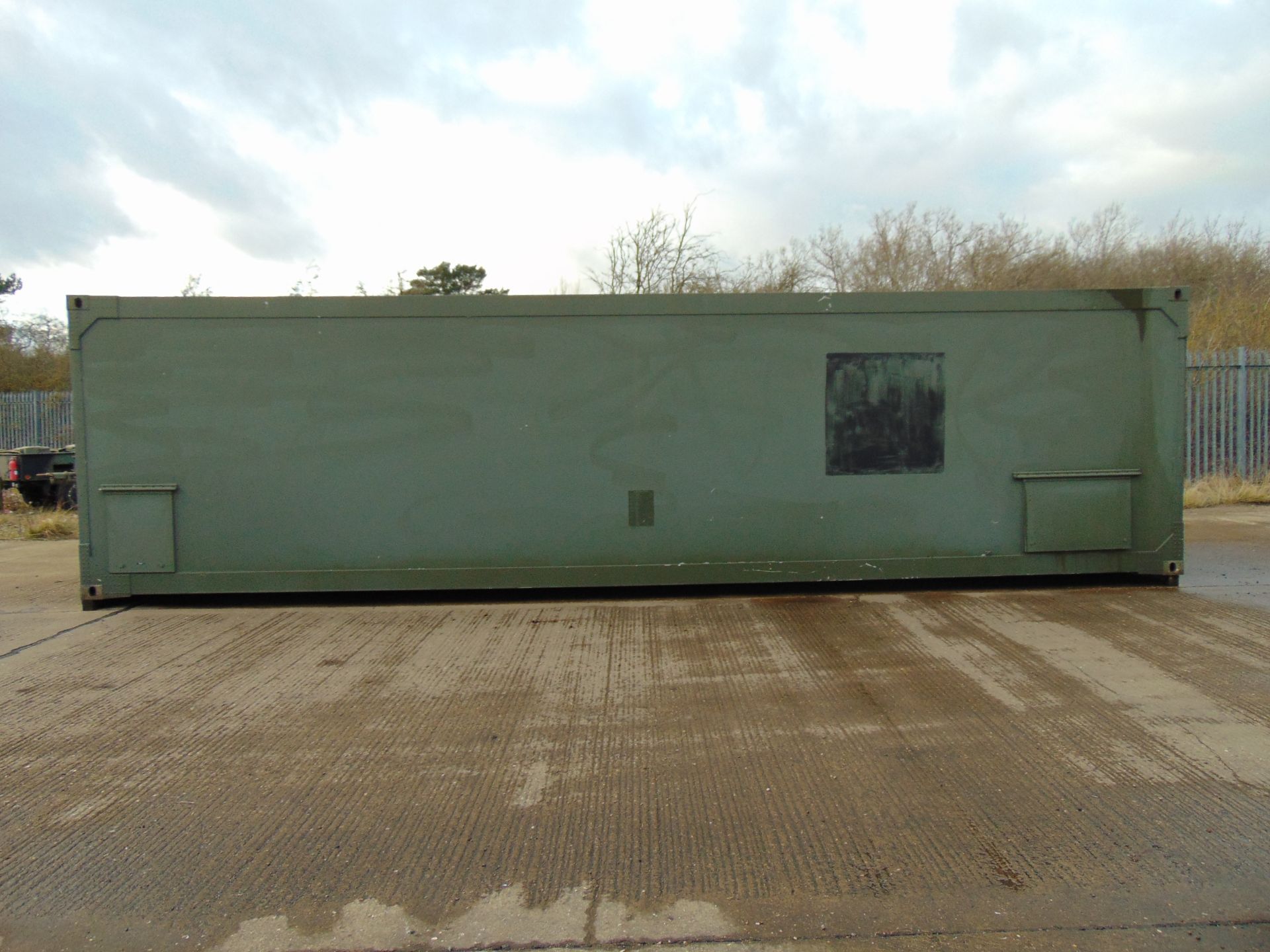 Ex Reserve Demountable 30ft Insulated Container Workshop Cabin - Image 8 of 30