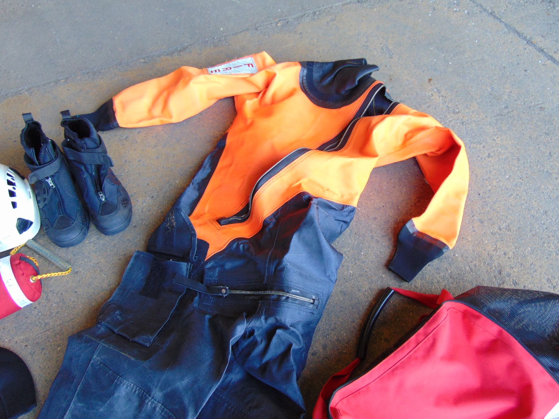 Scuba Divers Kit inc Polar Bears Dry Suit, Boots, Gloves, Helmets etc - Bild 2 aus 10