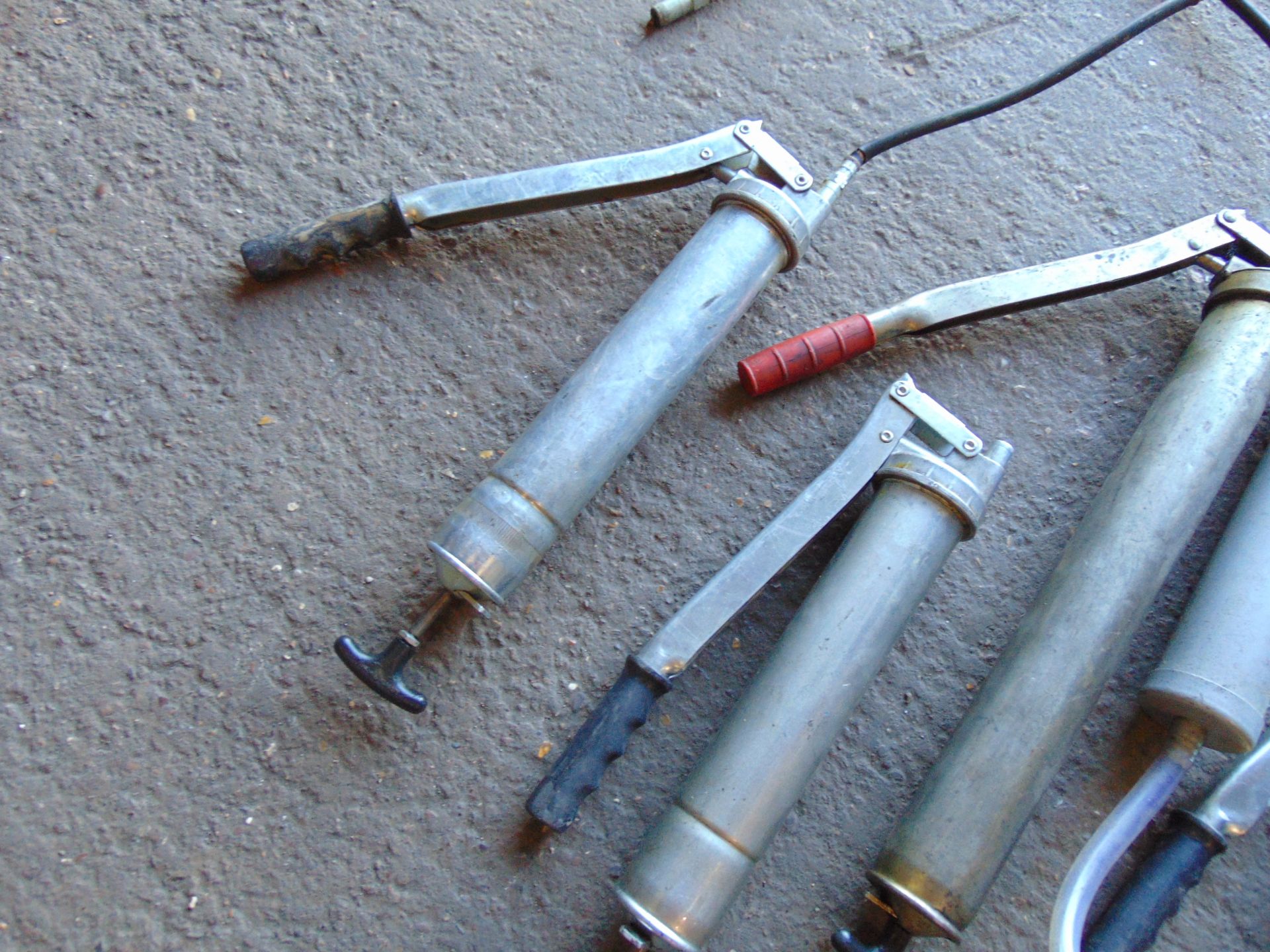 5 x Grease Guns - Image 2 of 3