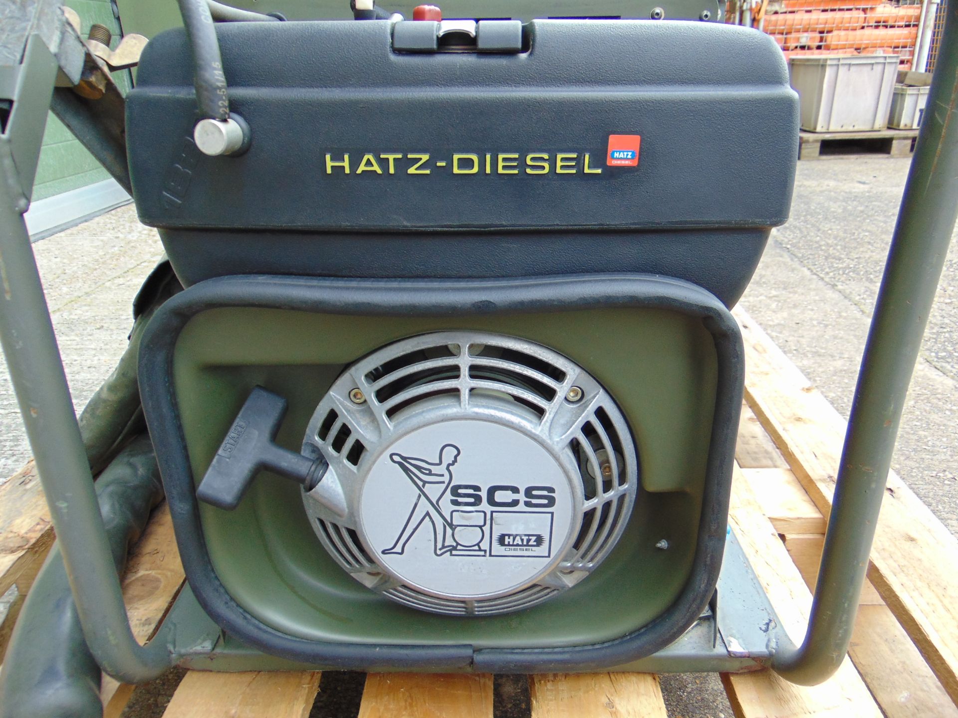 Harrington Hatz Diesel Lightweight Field Generator 2.5 KVA 2 kW, 230 V/110 V AC/28 V DC 413 HOURS! - Image 12 of 17