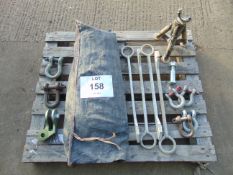 1X PALLET OF RECOVERY EQUIPMENT INCLUDING AXLE STAND, BOG MATTS, ETC