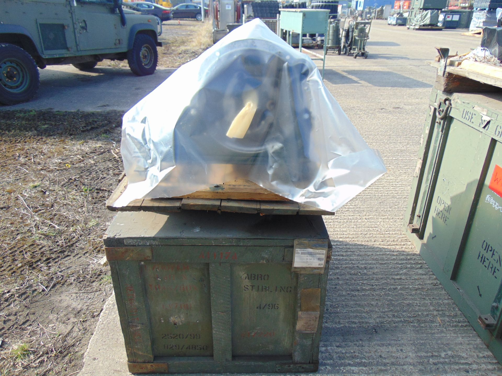 Army Recon Series Gearbox c/w Ancillaries as shown in Original Crate - Image 16 of 20