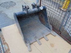 Unissued 24" Digbits Digger Bucket 3.5cm Pins