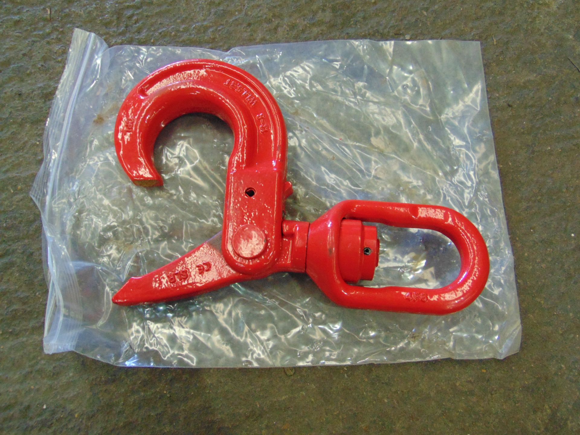 Unissued 5.3 Ton Self Locking Swivel Hook