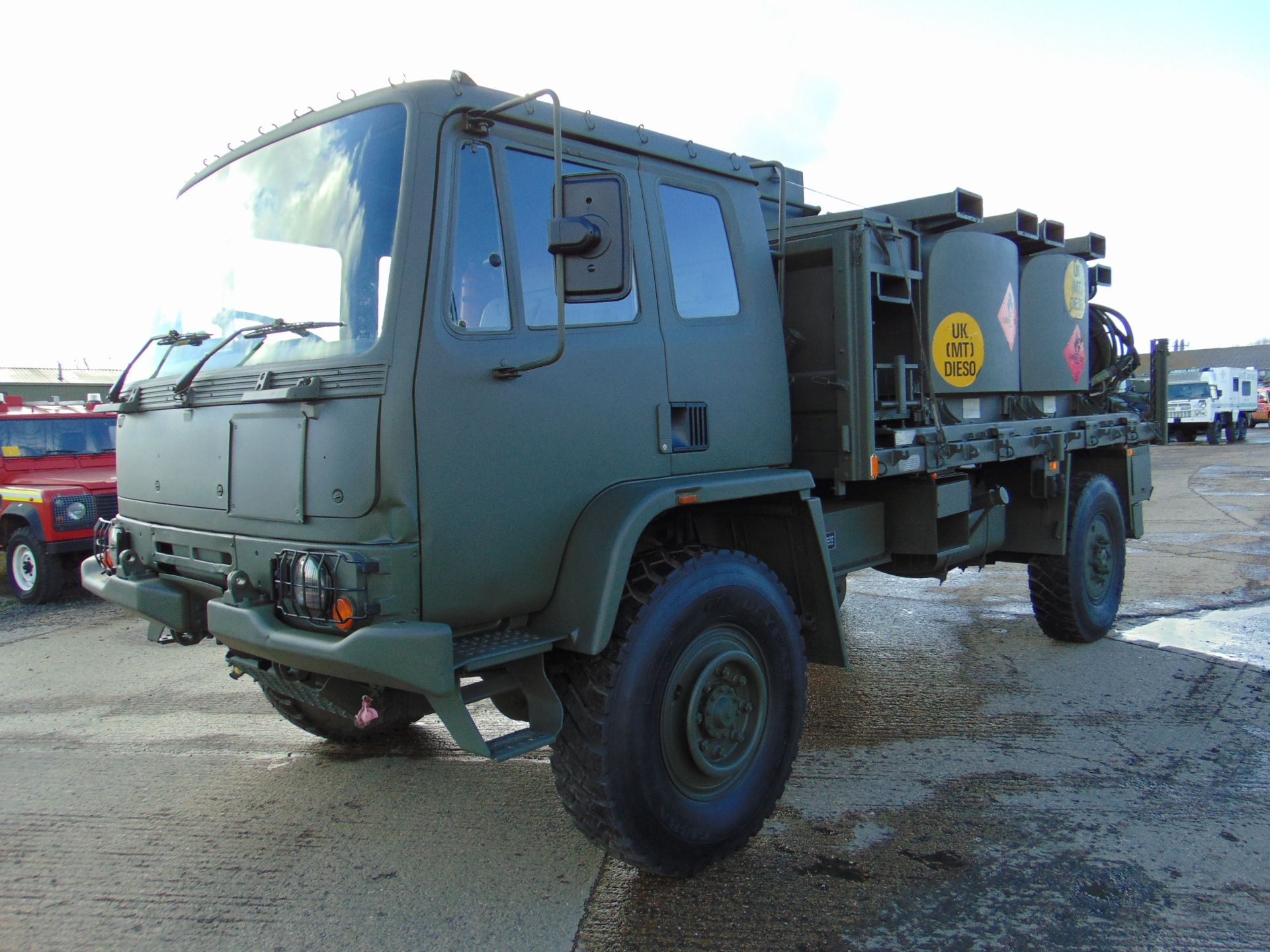 Leyland Daf 45/150 4 x 4 Refueling Truck C/W UBRE Bulk Fuel Dispensing System - Image 4 of 35