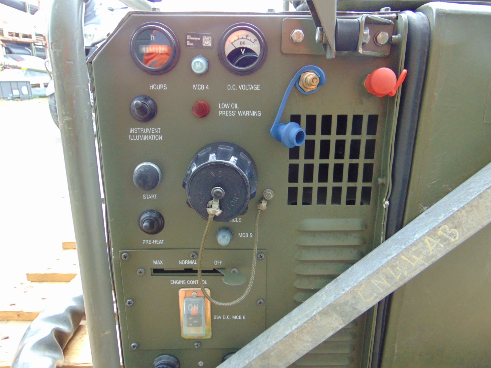 Harrington Hatz Diesel Lightweight Field Generator 2.5 KVA 2 kW, 230 V/110 V AC/28 V DC 413 HOURS! - Bild 7 aus 17