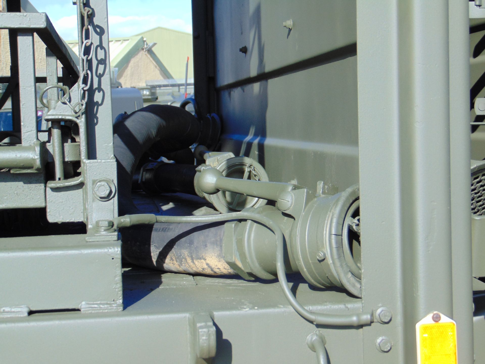 Leyland Daf 45/150 4 x 4 Refueling Truck C/W UBRE Bulk Fuel Dispensing System - Image 18 of 35