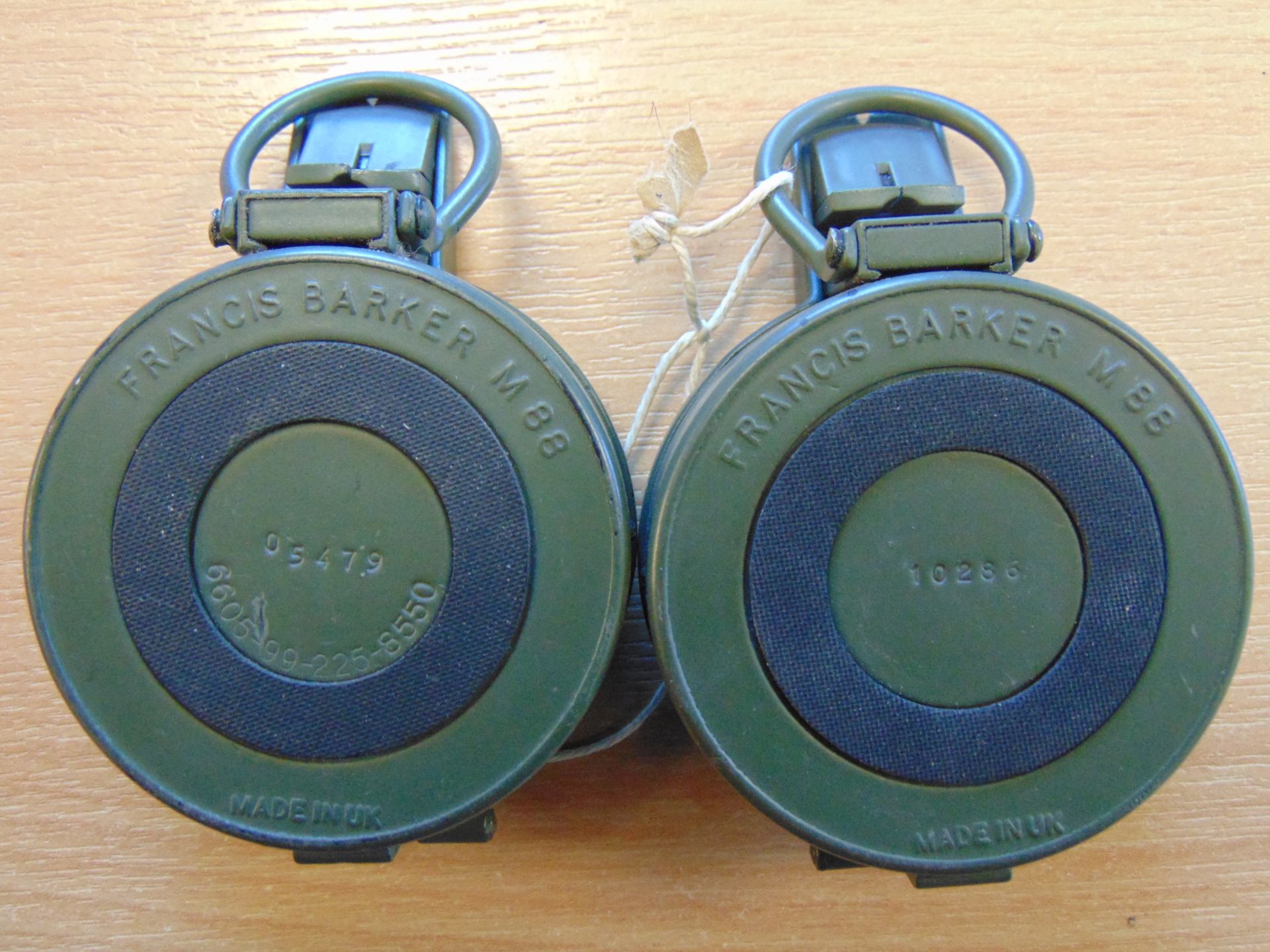 2X UNISSUED M82 FRANCIS BAKER BRITISH ARMY PRISMATIC COMPASS NATO MARKS - Image 2 of 11